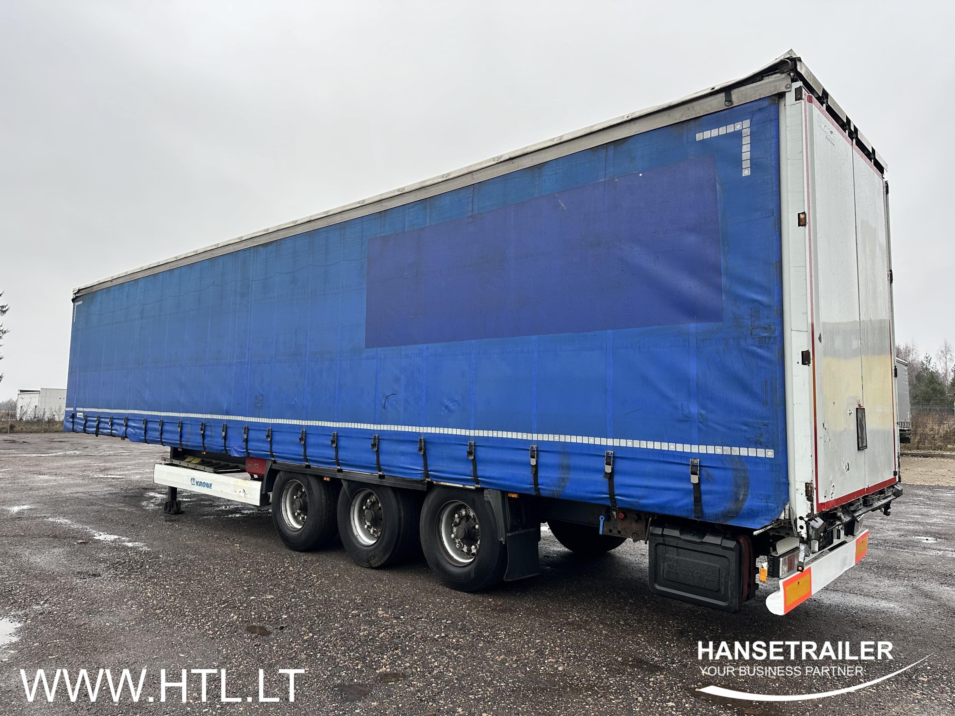 2015 Semitrailer Curtainsider with sideboards Krone SDP