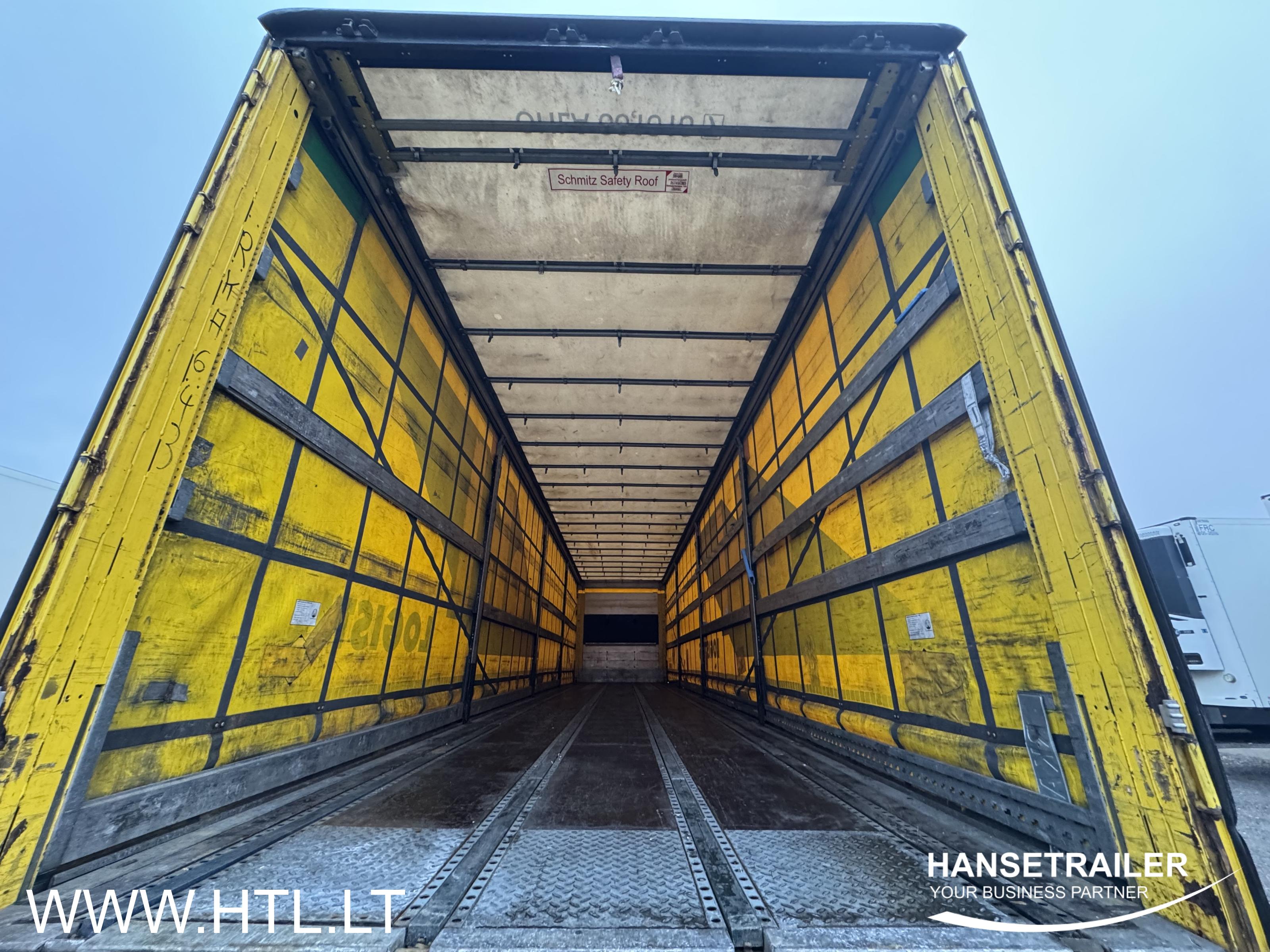 2013 Semitrailer Curtainsider Schmitz SCS 24/L