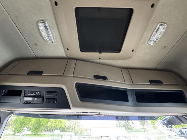 Mercedes-Benz Actros 1845 Mega Low Deck