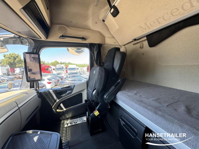 Mercedes-Benz Actros 1845
