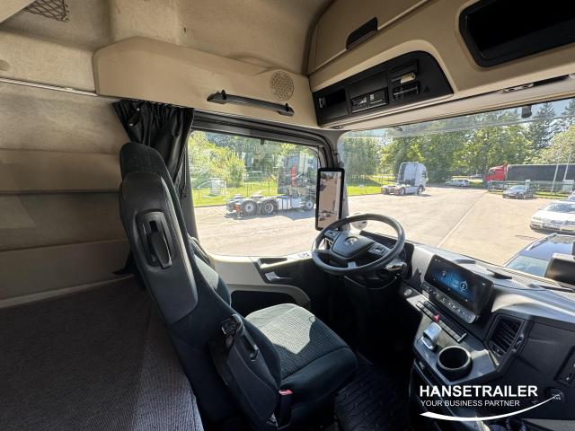 Mercedes-Benz Actros 1845