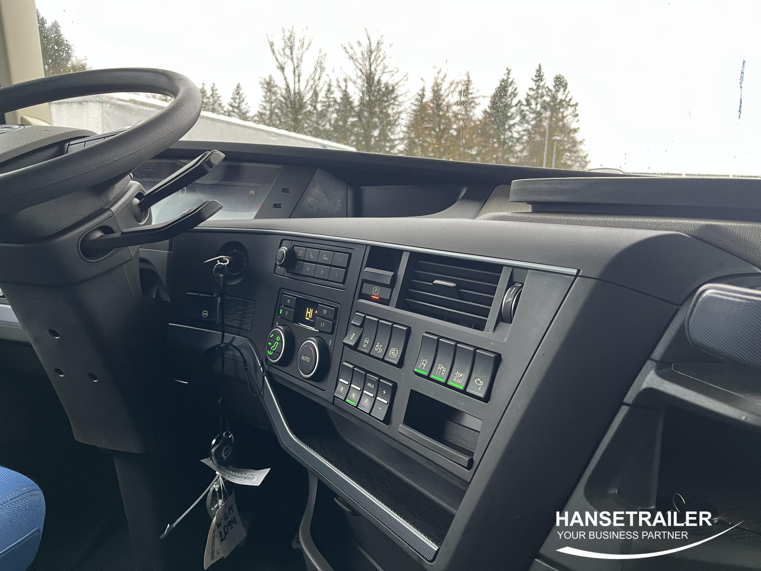 2021 Ciæýarówka 4x2 Volvo FH Globetrotter XL  VEB+