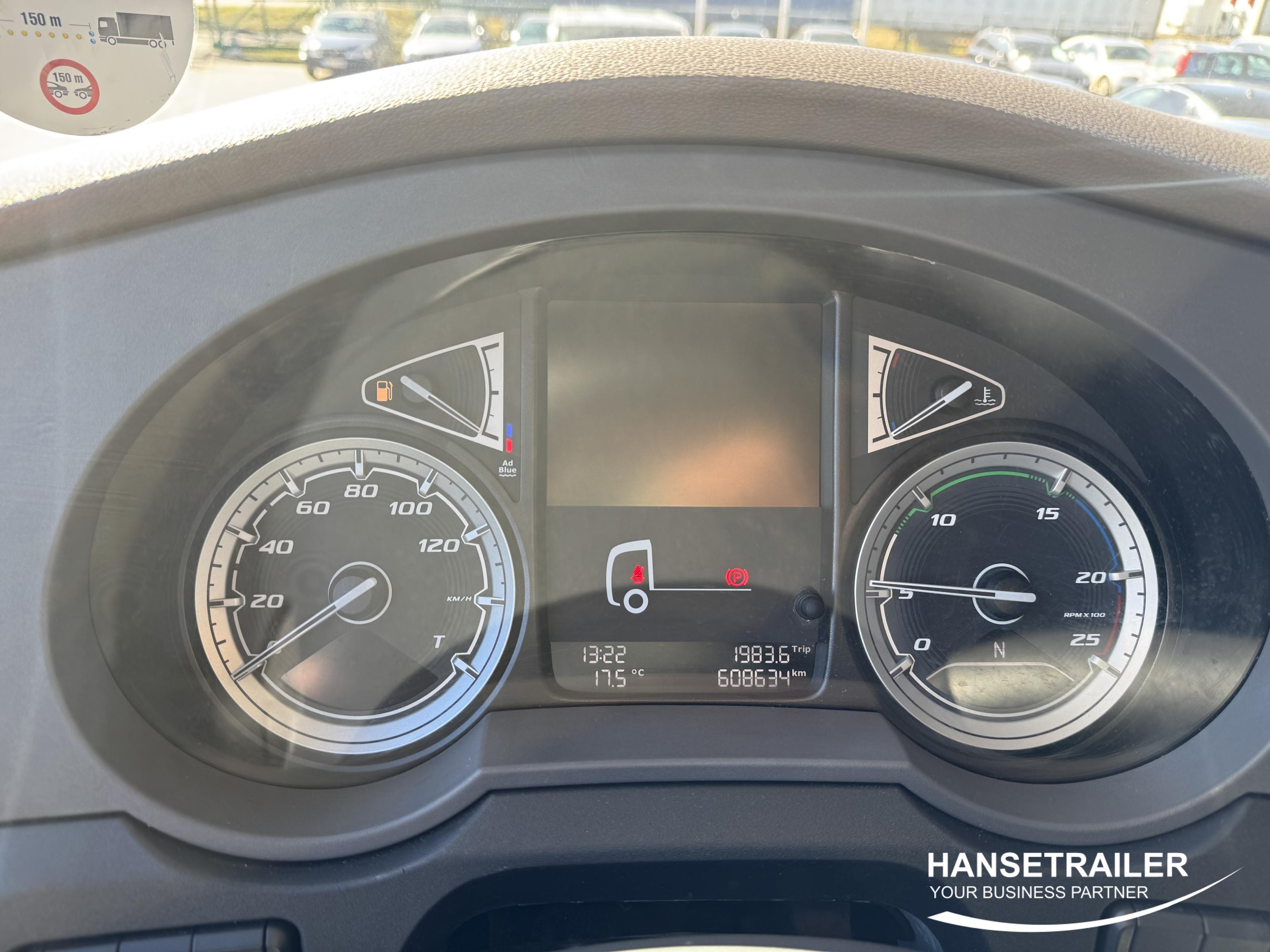 2020 Ciæýarówka 4x2 DAF XF 106.480 Mega Low Deck
