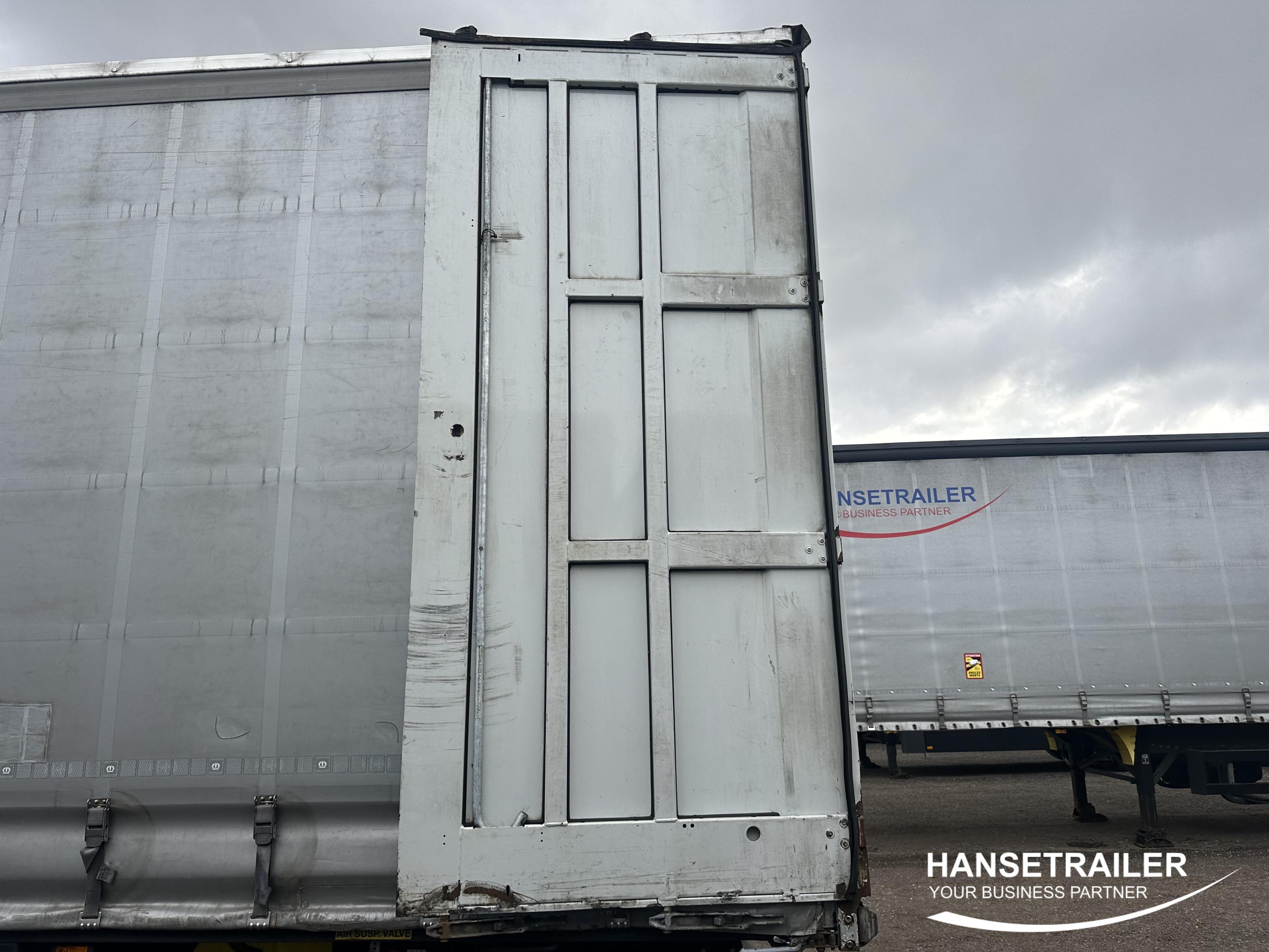 2017 Puspriekabė Užuolaidinė Krone SD SAF Lift Axle