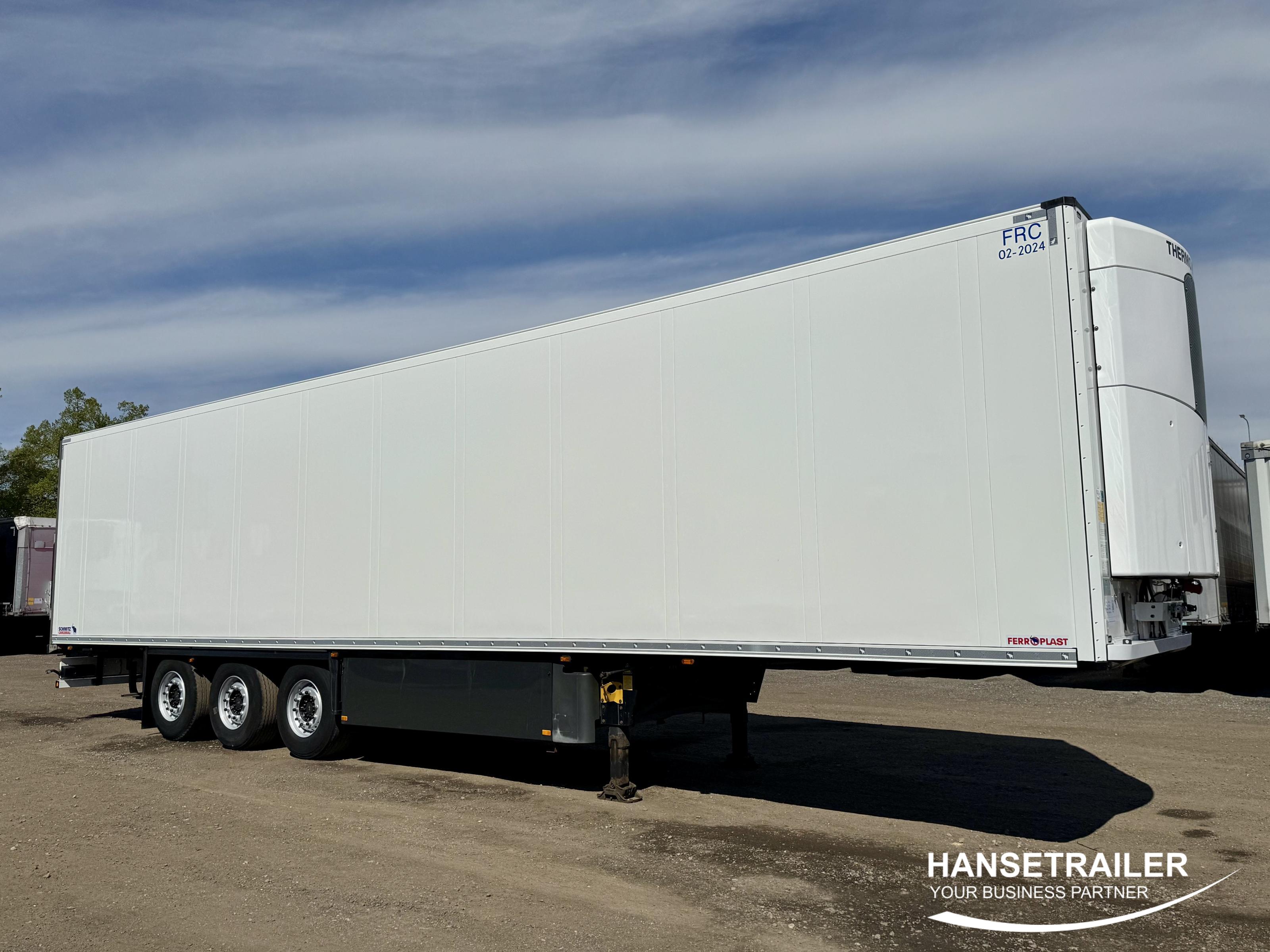 2015 Puspriekabė Šaldytuvas Schmitz SCB*S3B 7cm Double Deck TK
