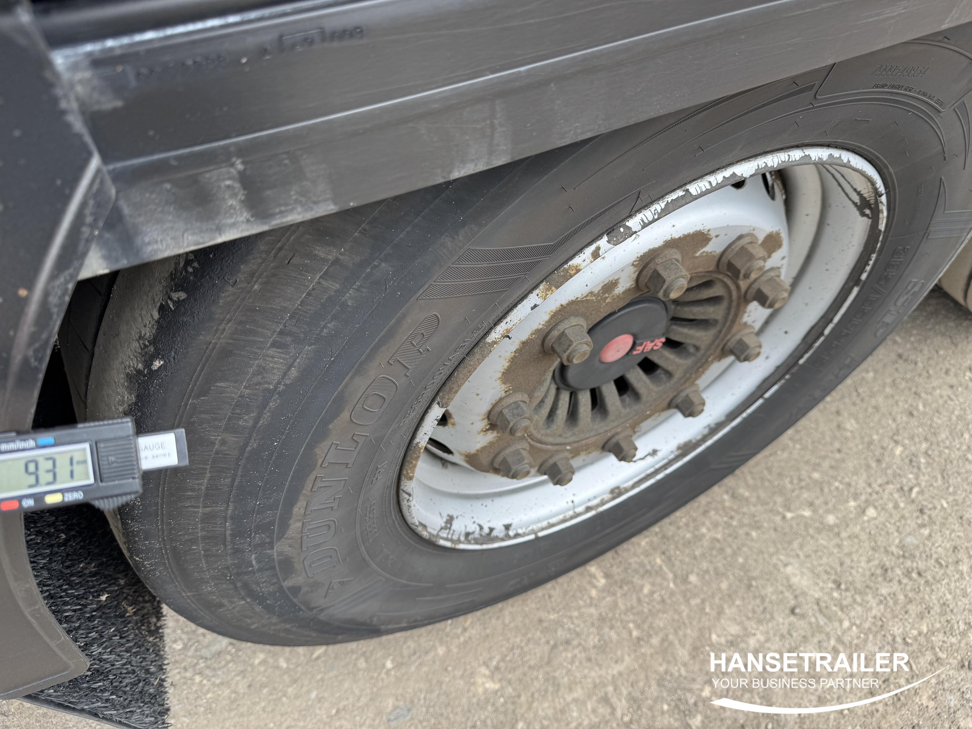 2016 Puspriekabė Užuolaidinė Krone SD SAF Lift Axle