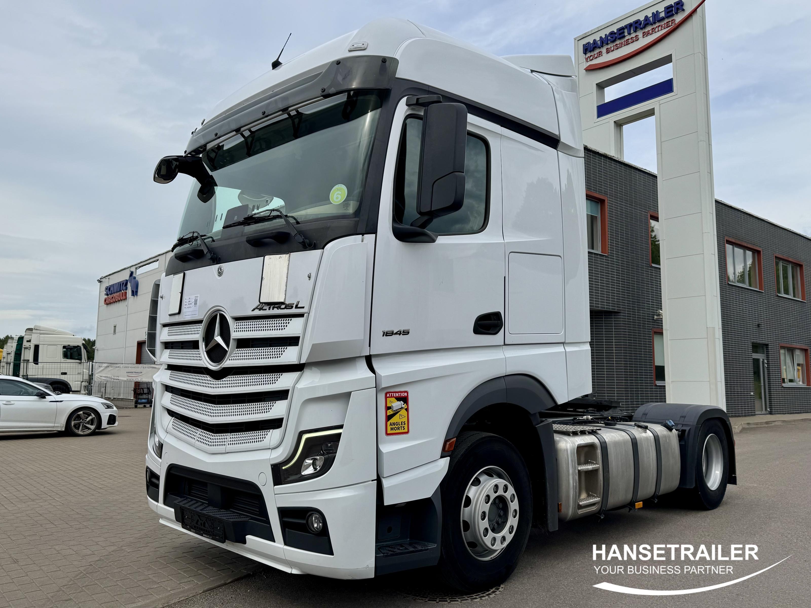 2022 vehículo tractor 4x2 Mercedes-Benz Actros 1845