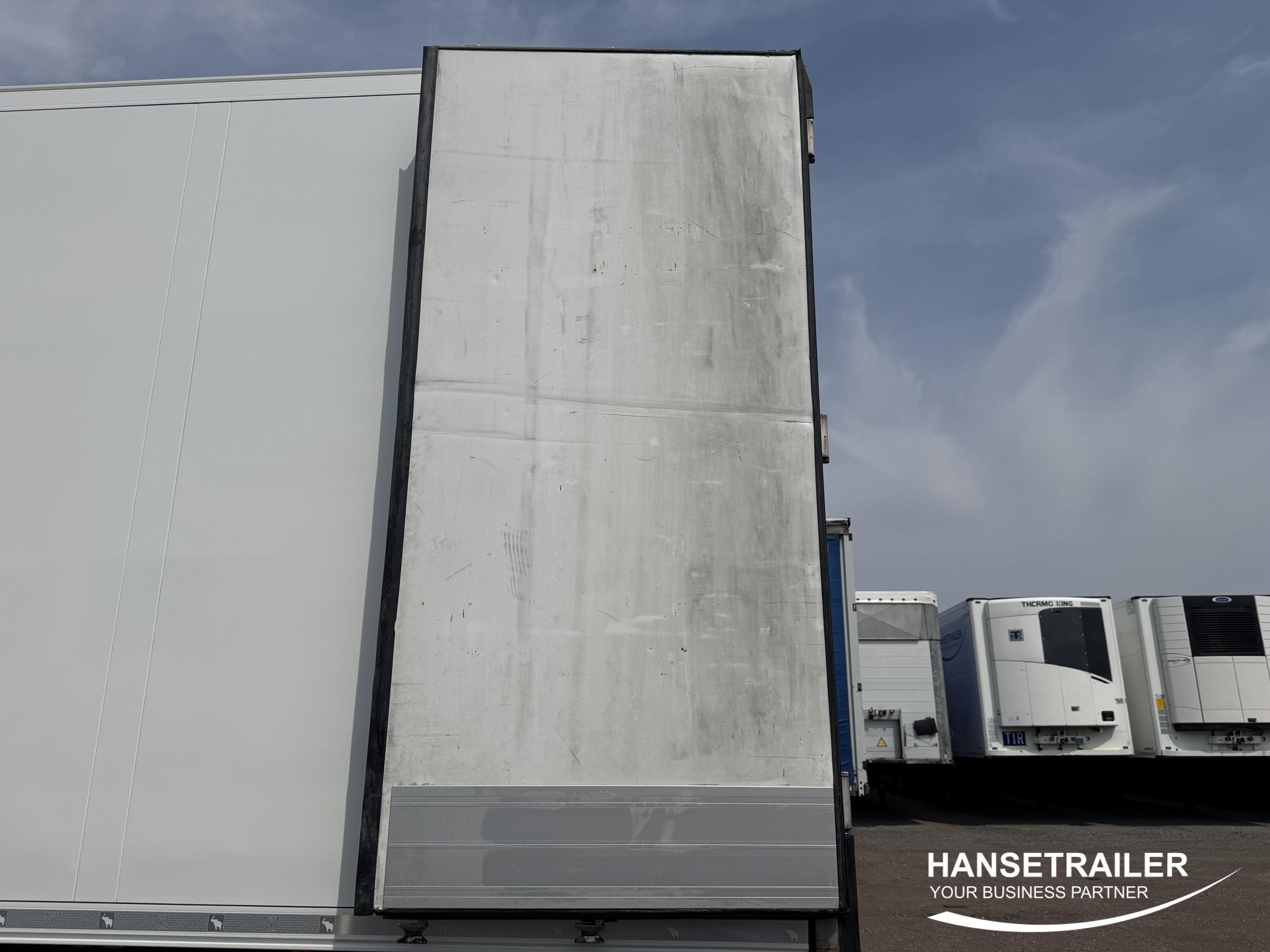 2014 Semitrailer Reefer Schmitz SCB*S3B Doppelstock