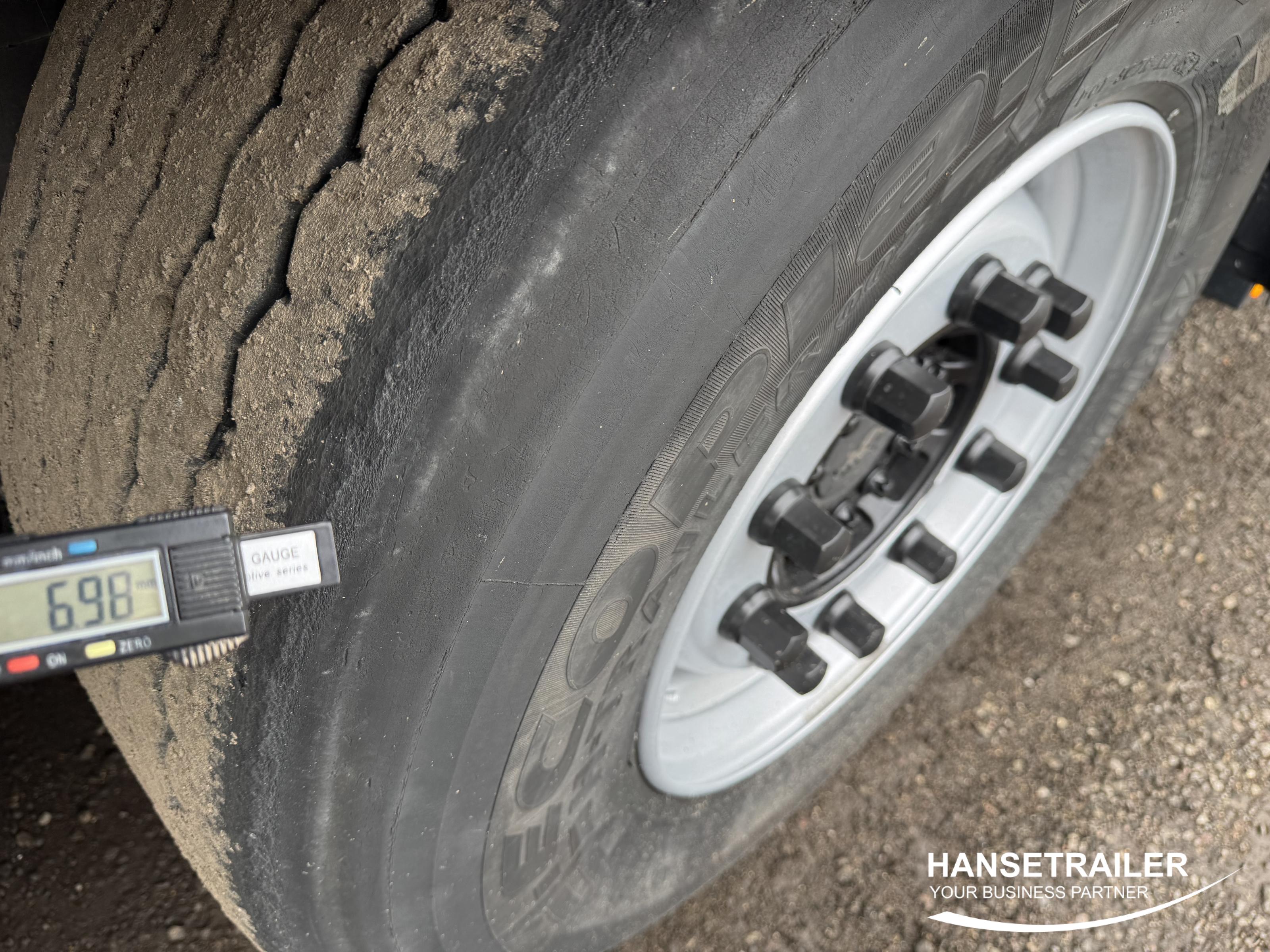 2014 Полуприцеп Рефрижераторы Schmitz SCB*S3B Doppelstock