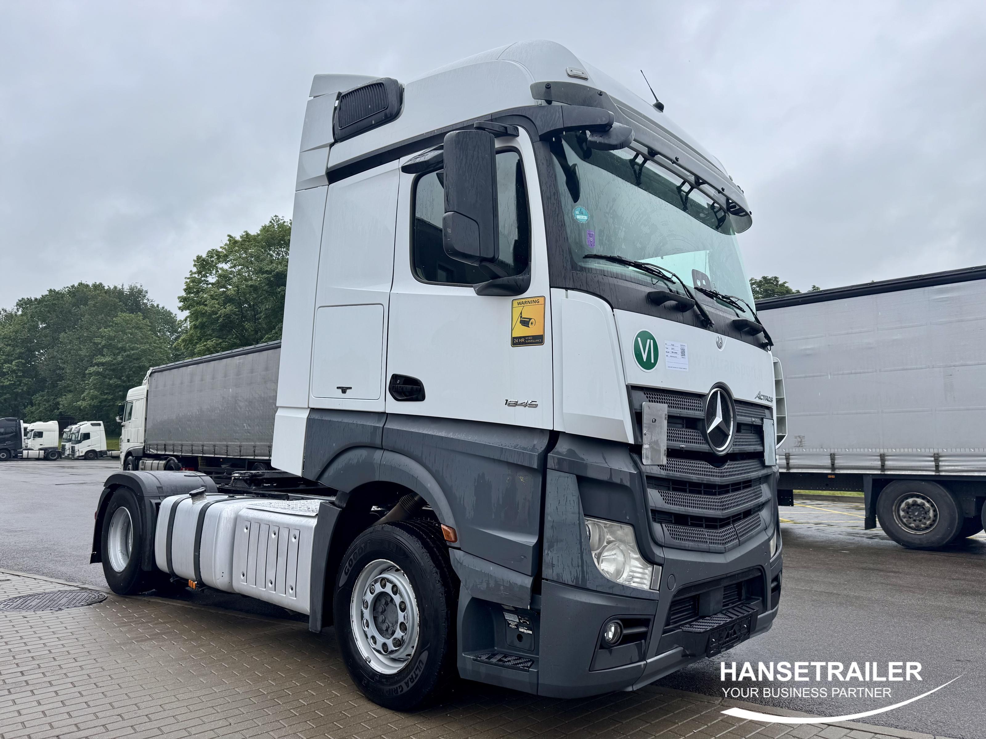 2015 Kuormaauto 4x2 Mercedes-Benz Actros 1845 LS