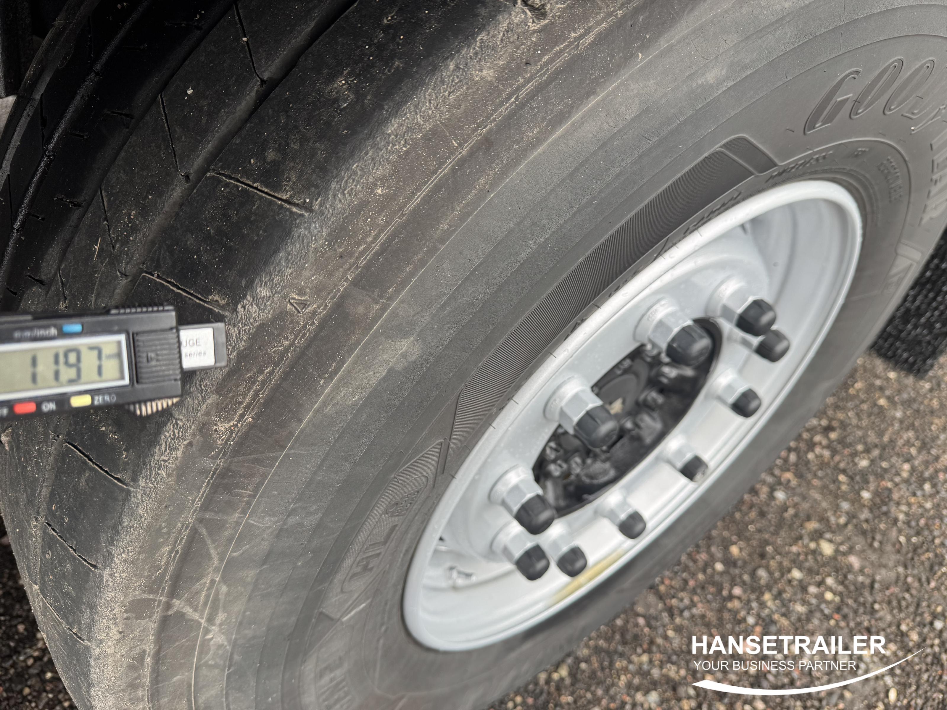 2014 Semitrailer Reefer Schmitz SCB*S3B Thermoking TUV