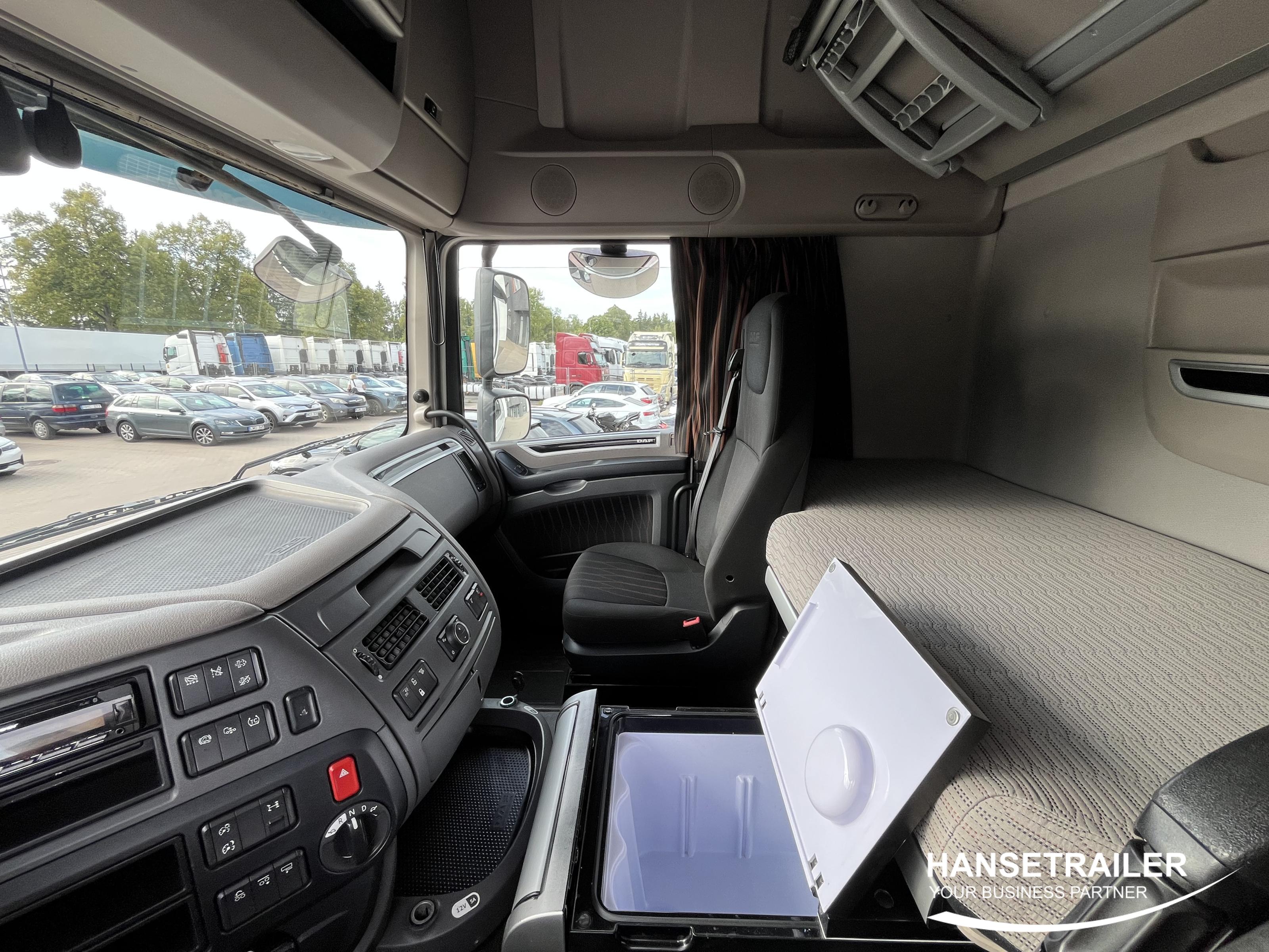 2019 Vilkikas 6x2 DAF XF106.530