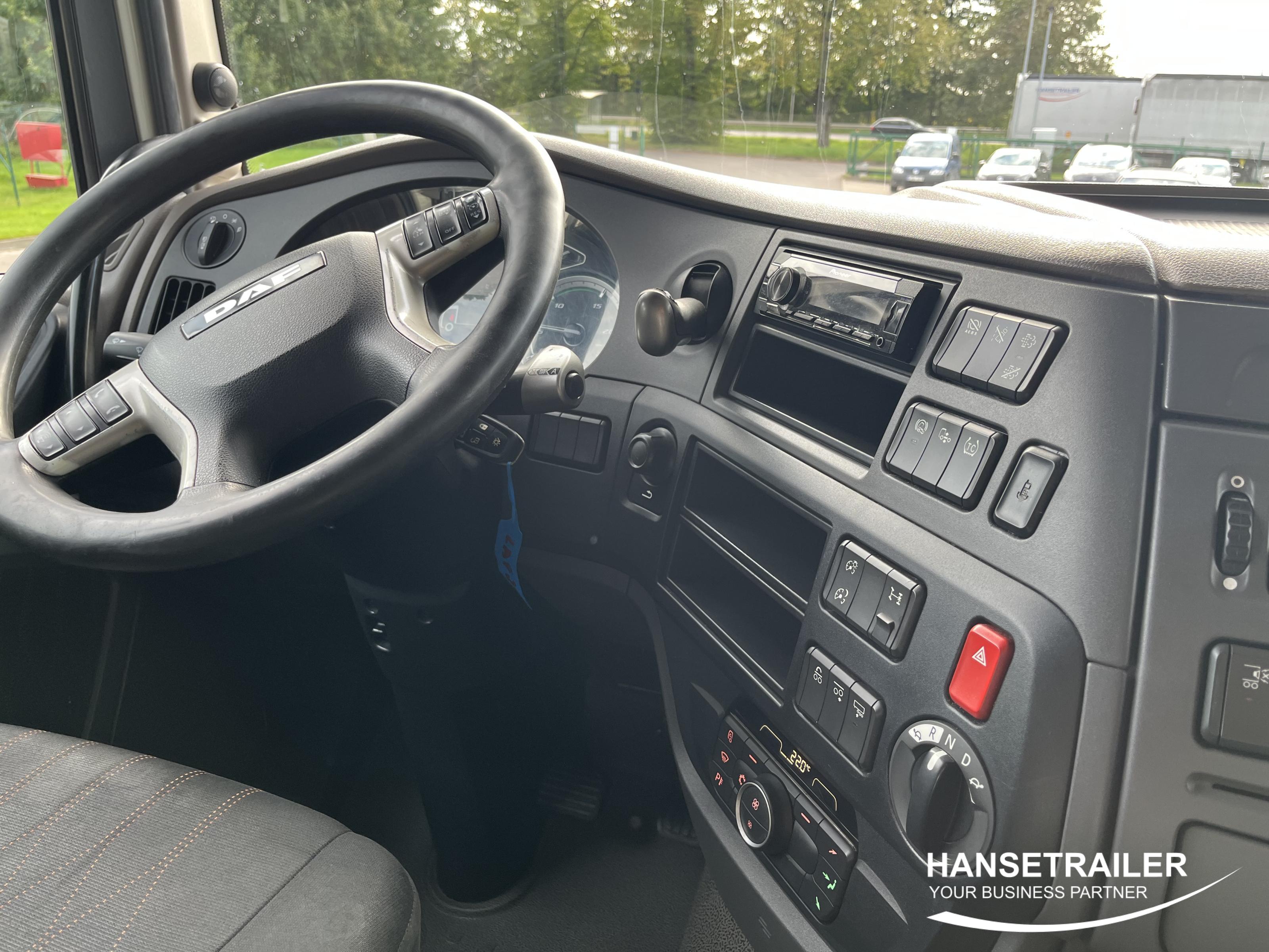 2019 Vilkikas 6x2 DAF XF106.530