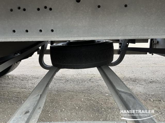 Schmitz SCS 24 Double Deck VariosLifting axle
