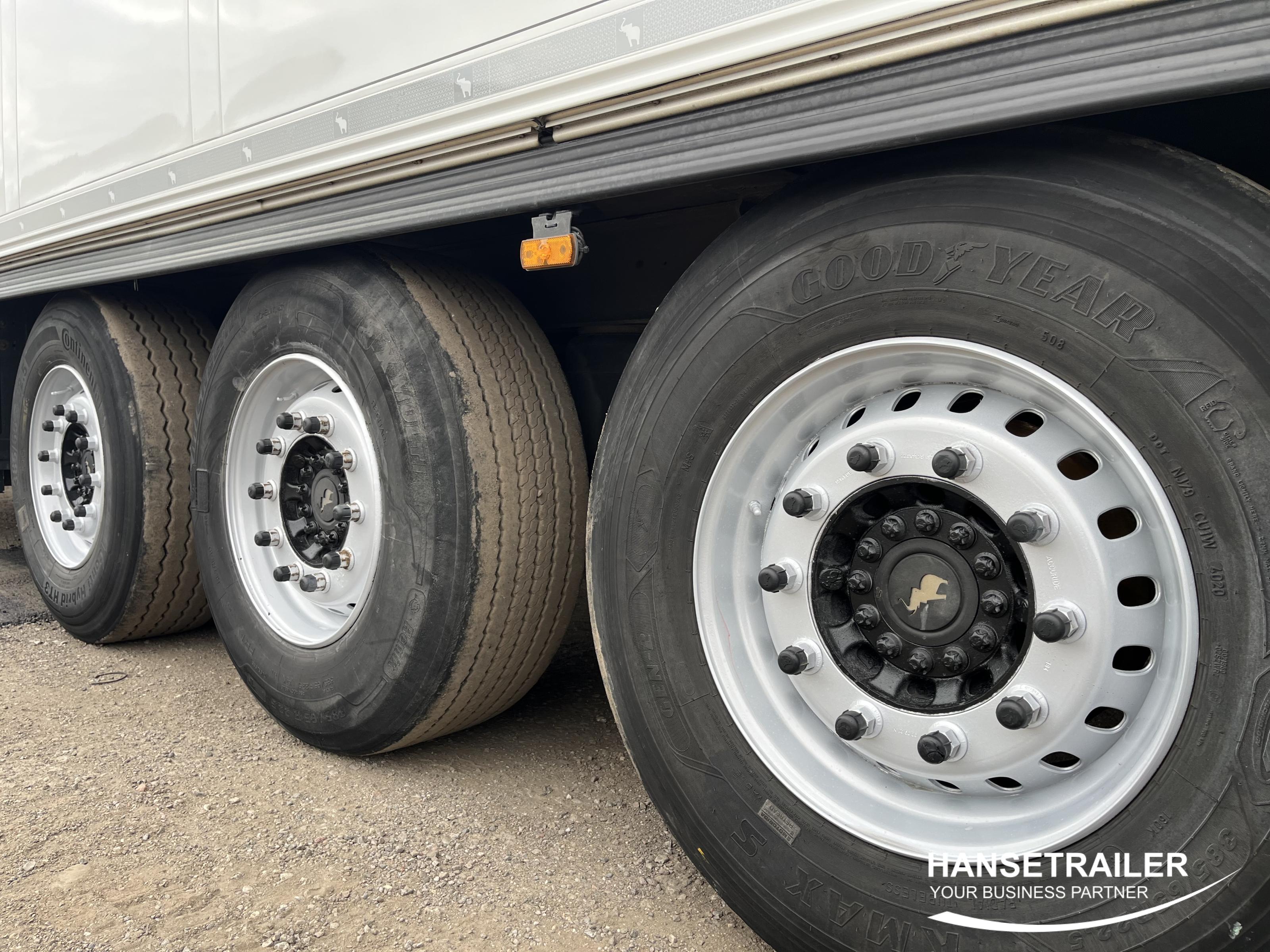 2014 Semitrailer Reefer Schmitz SCB*S3B Doppelstock Thermoking