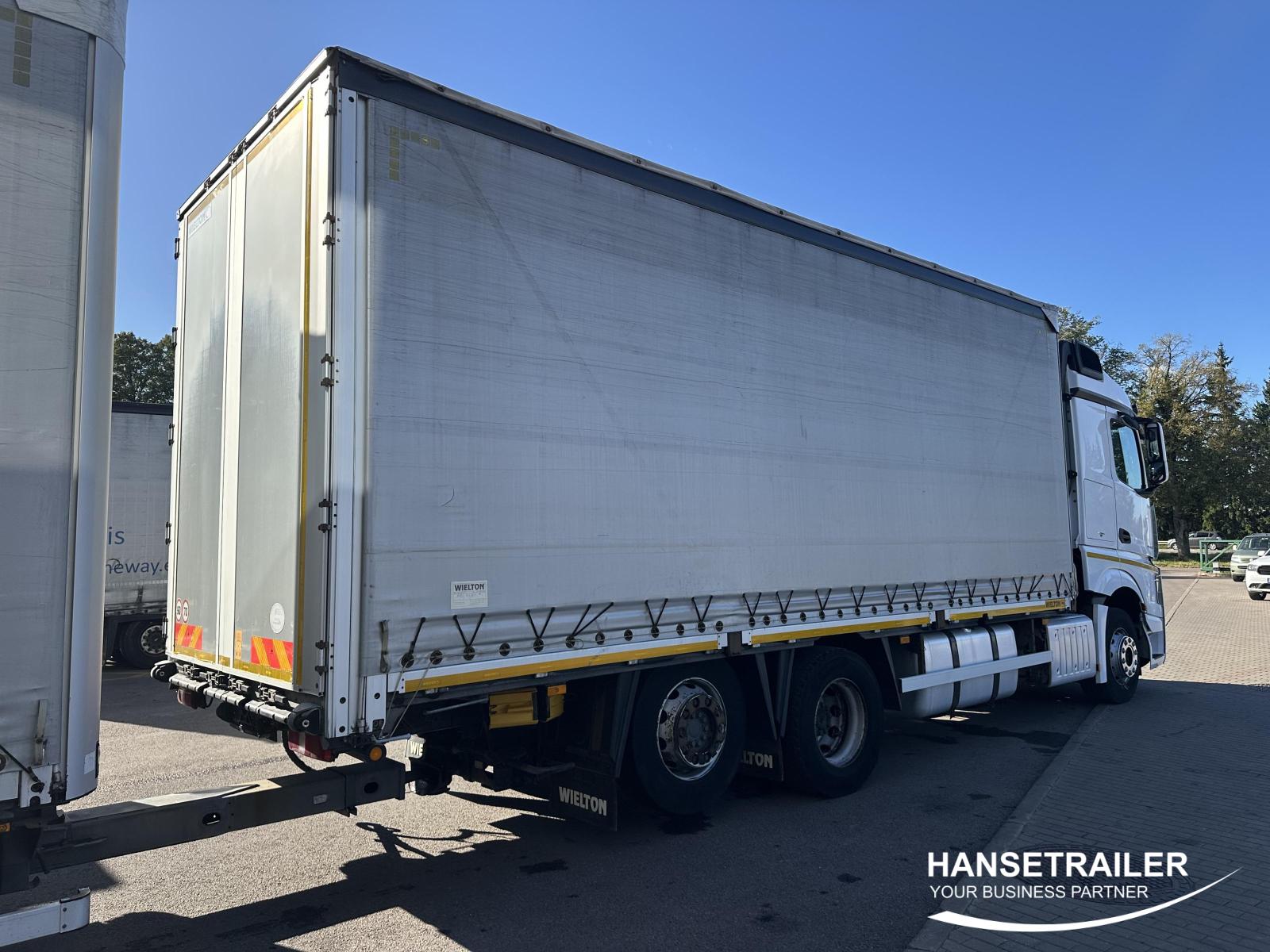 Mercedes-Benz Actros 2542