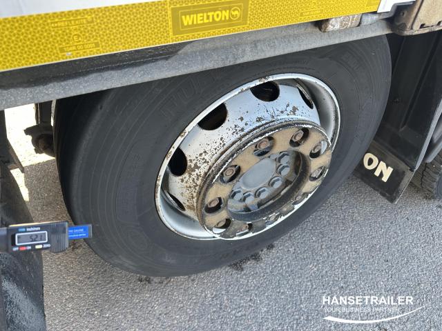 Mercedes-Benz Actros 2542