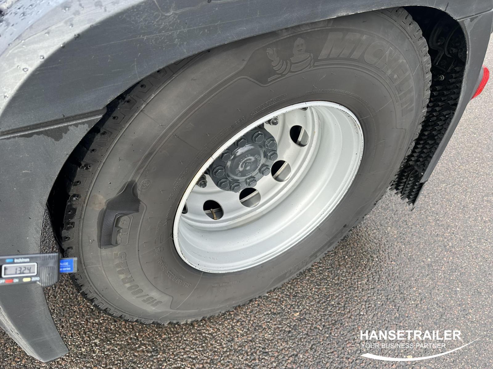 Mercedes-Benz Actros 1946