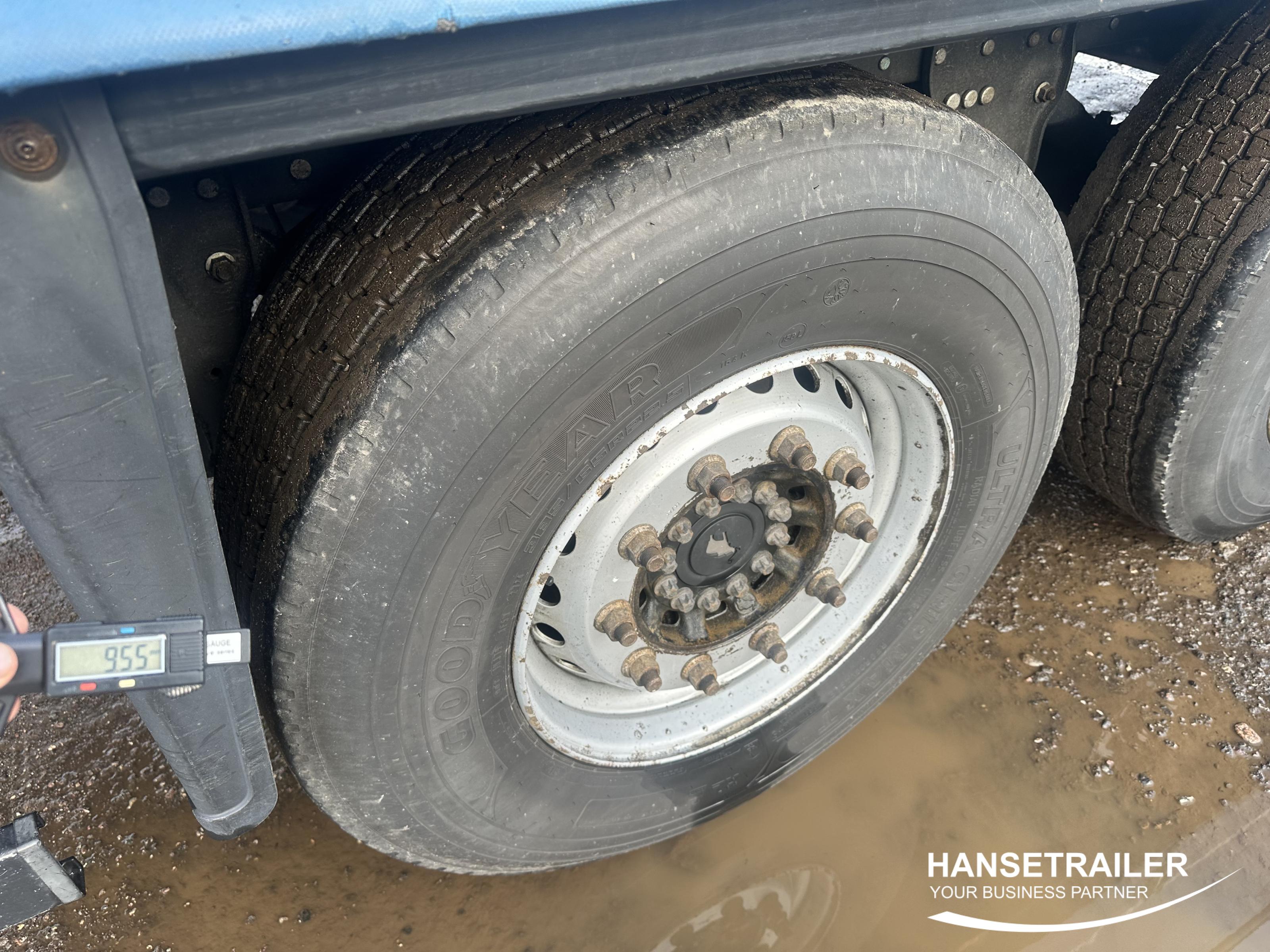 2018 Puspiekabe Gardīne Schmitz SCS 24 Hydraulic roof