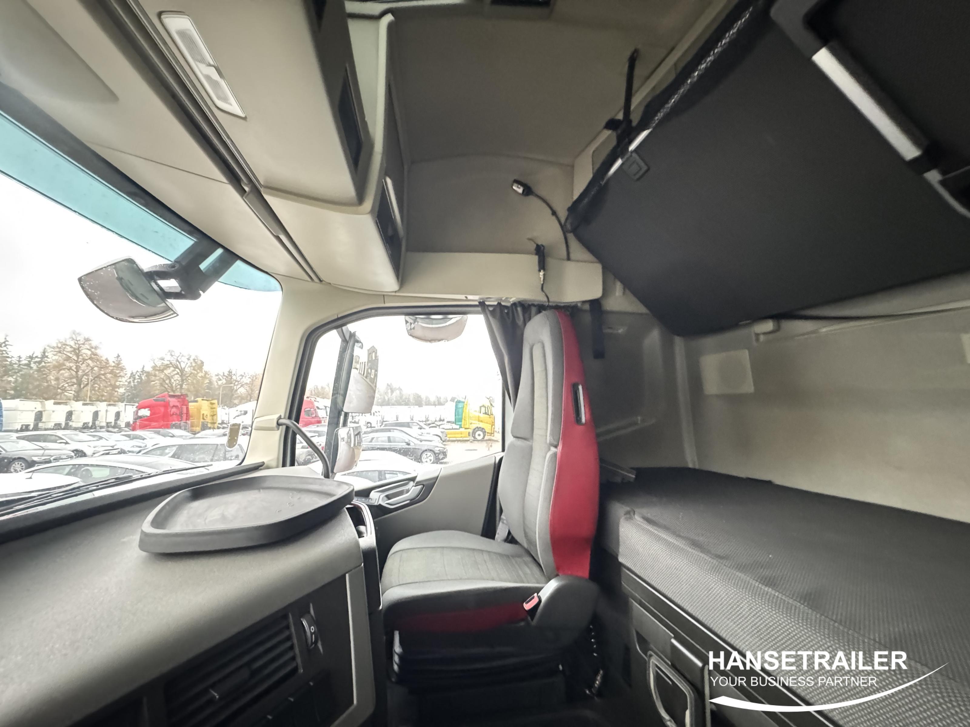 2021 Vilcējs 4x2 Volvo FH VEB+