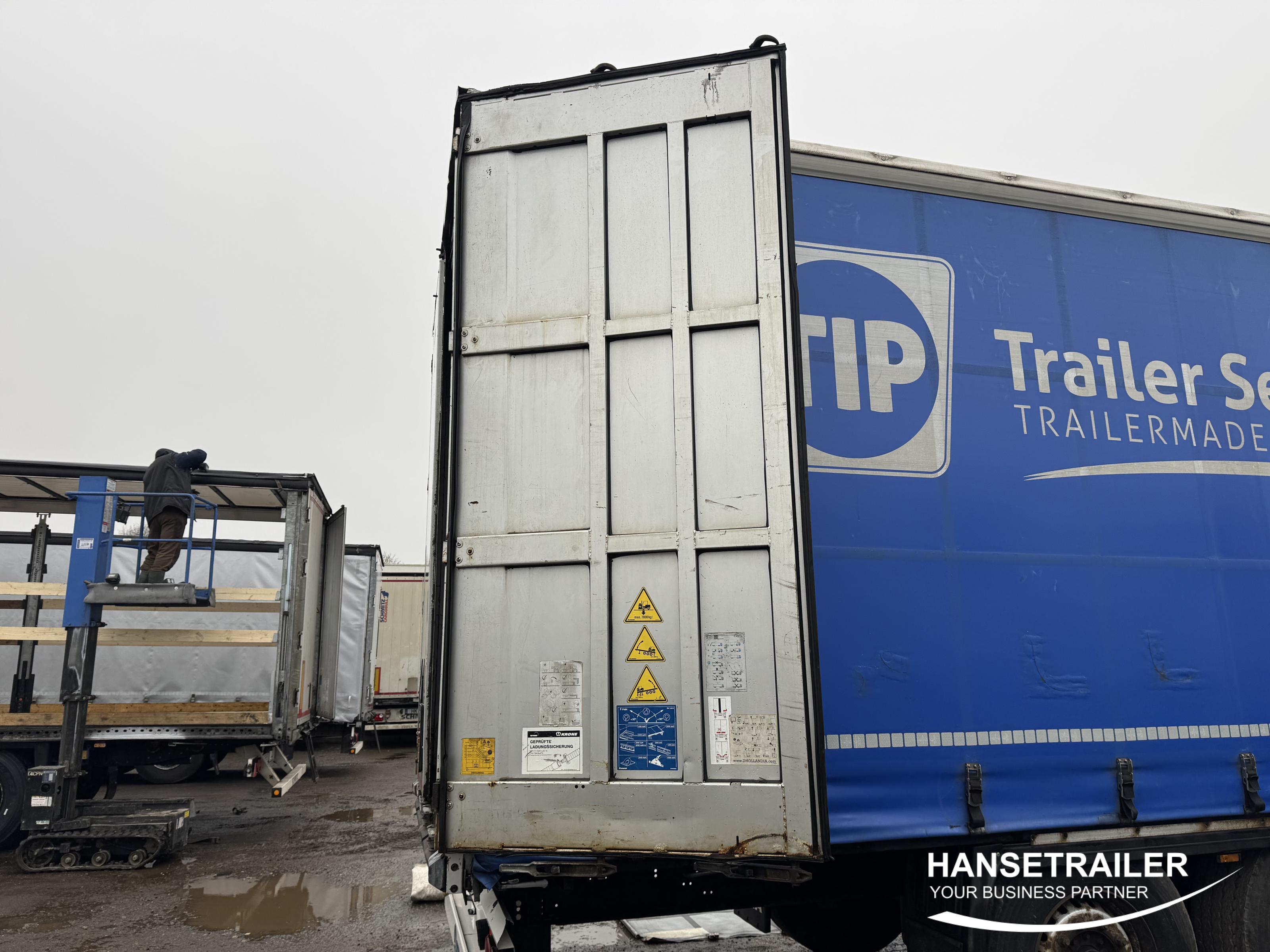 2015 Puspiekabe Gardīne Krone SD SAF Axles