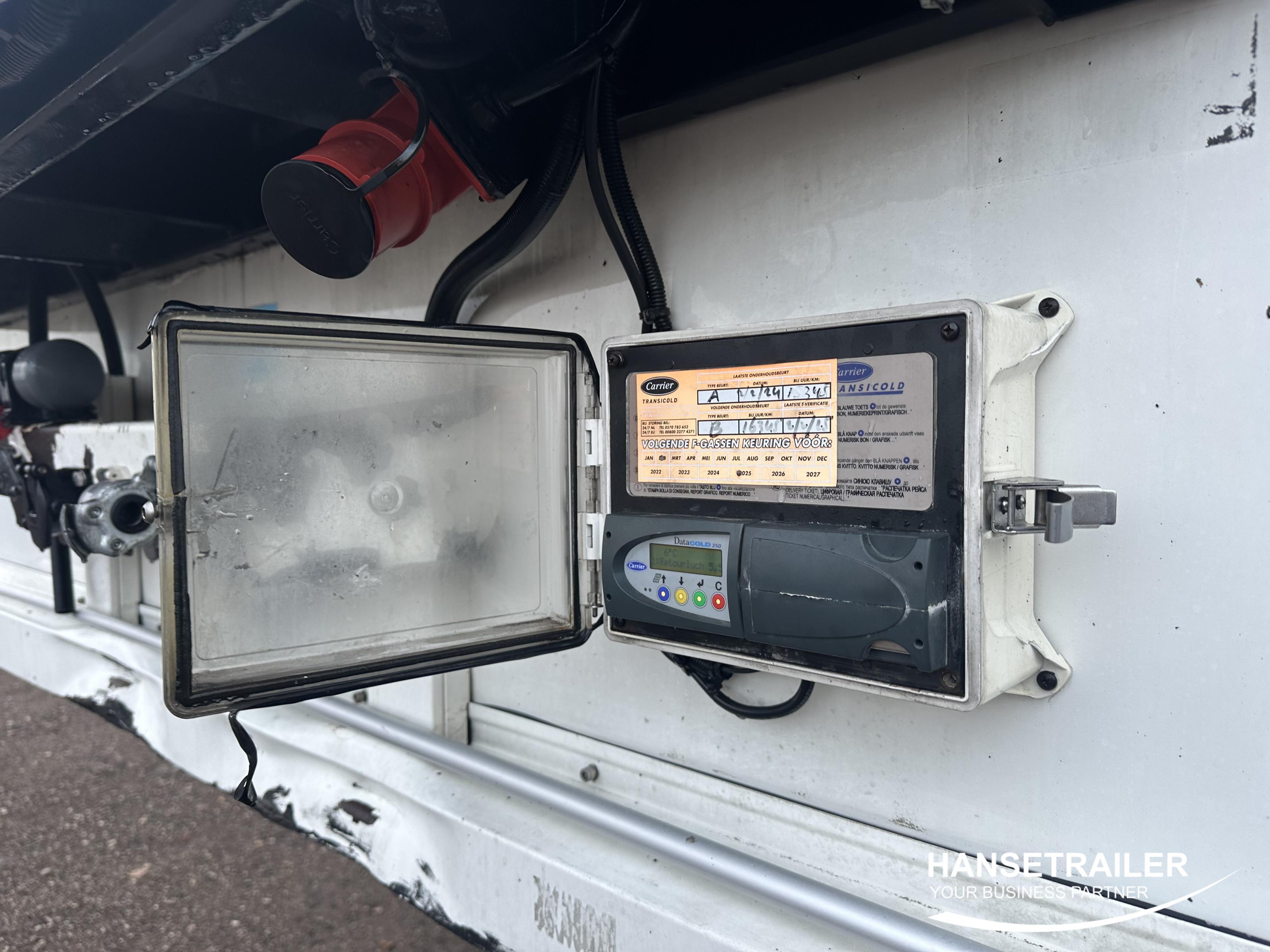 2012 Semitrailer Reefer Schmitz SKO 24 FP45 2x Lift Axle