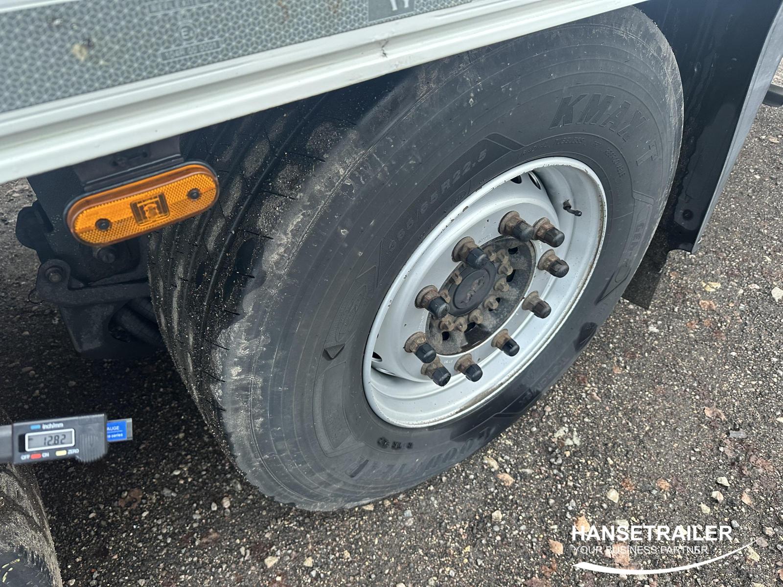 Schmitz SKO 24 FP45 2x Lift Axle