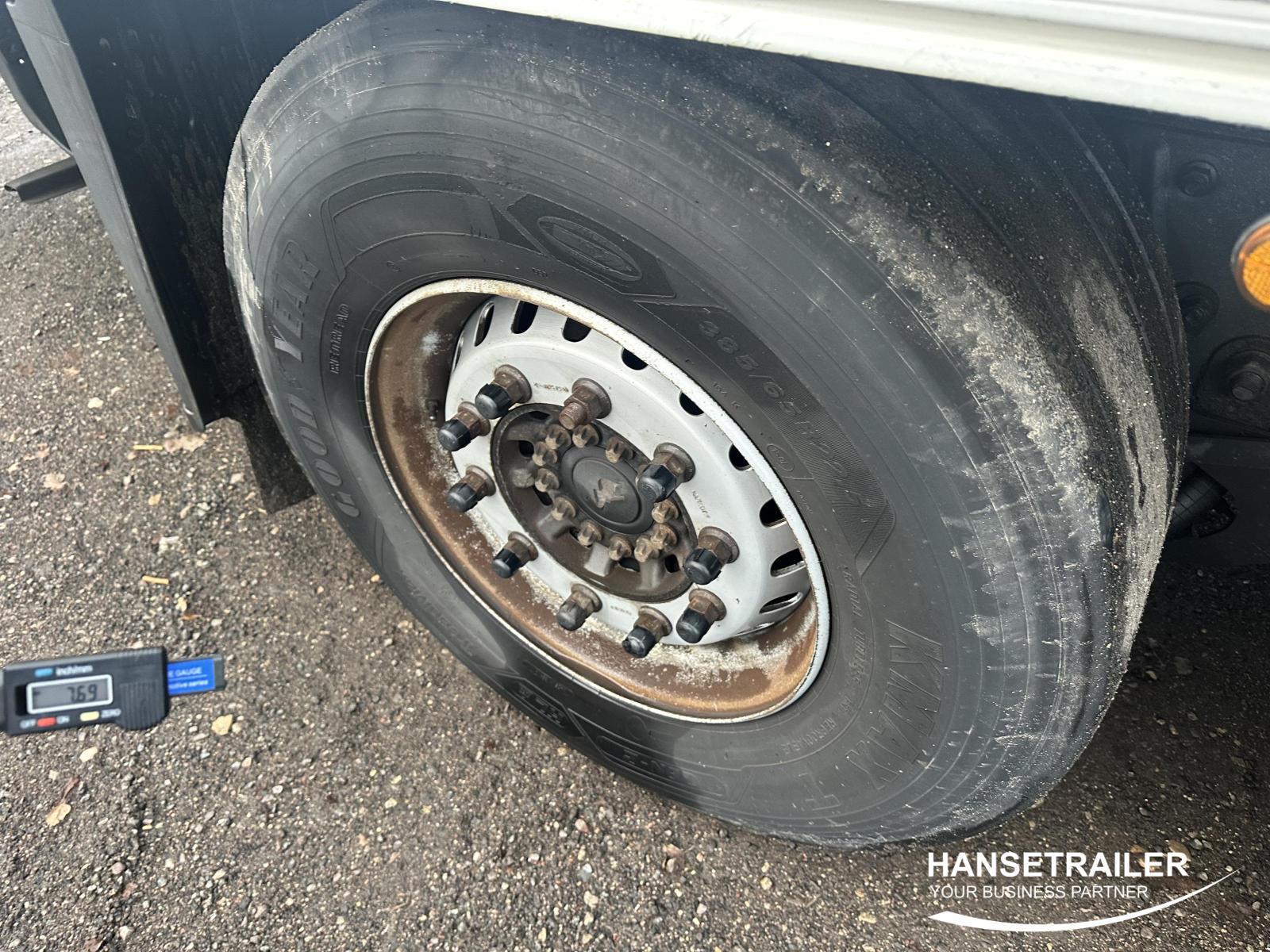 Schmitz SKO 24 FP45 2x Lift Axle