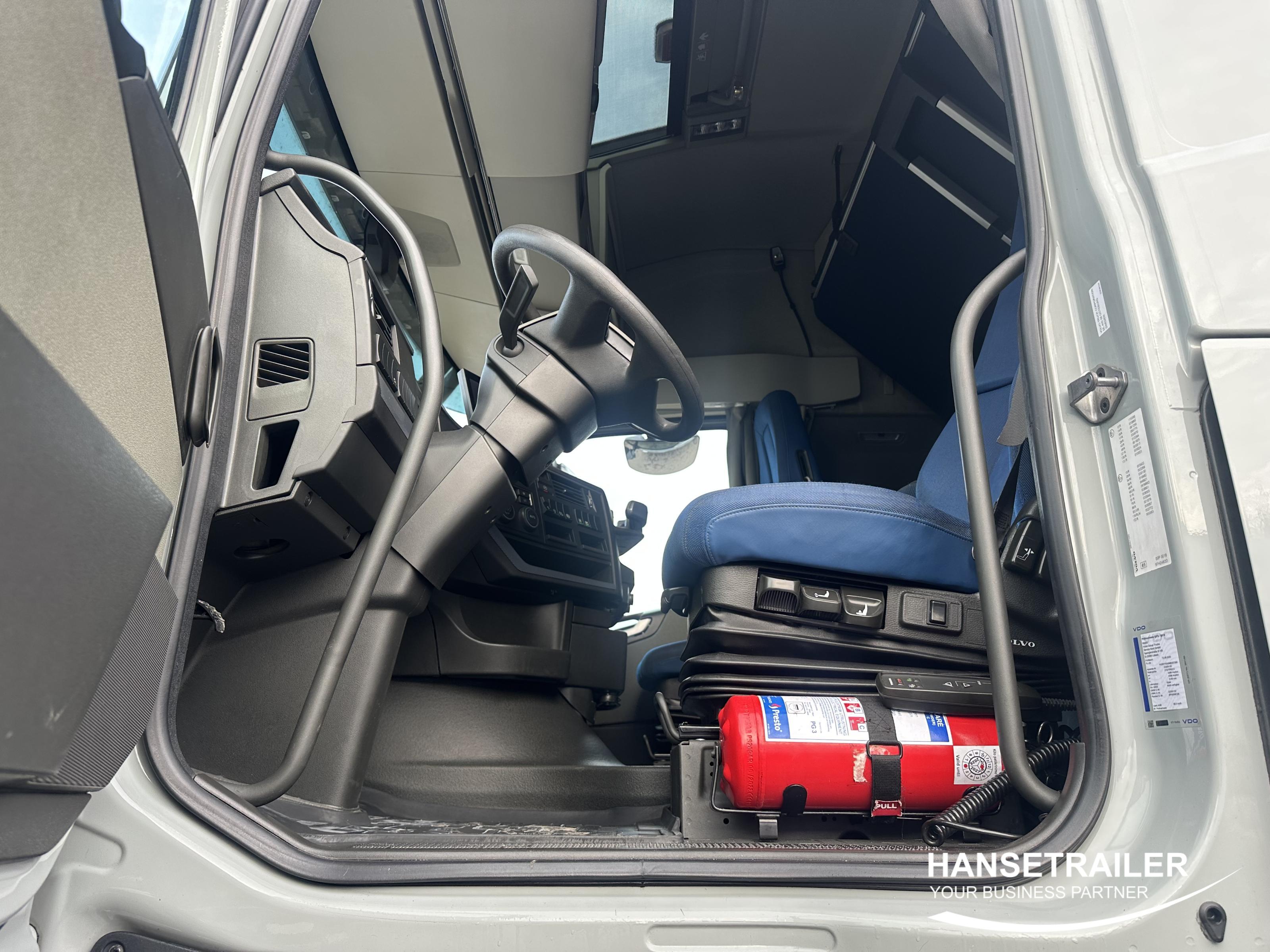 2021 Тягач 4x2 Volvo FH VEB+