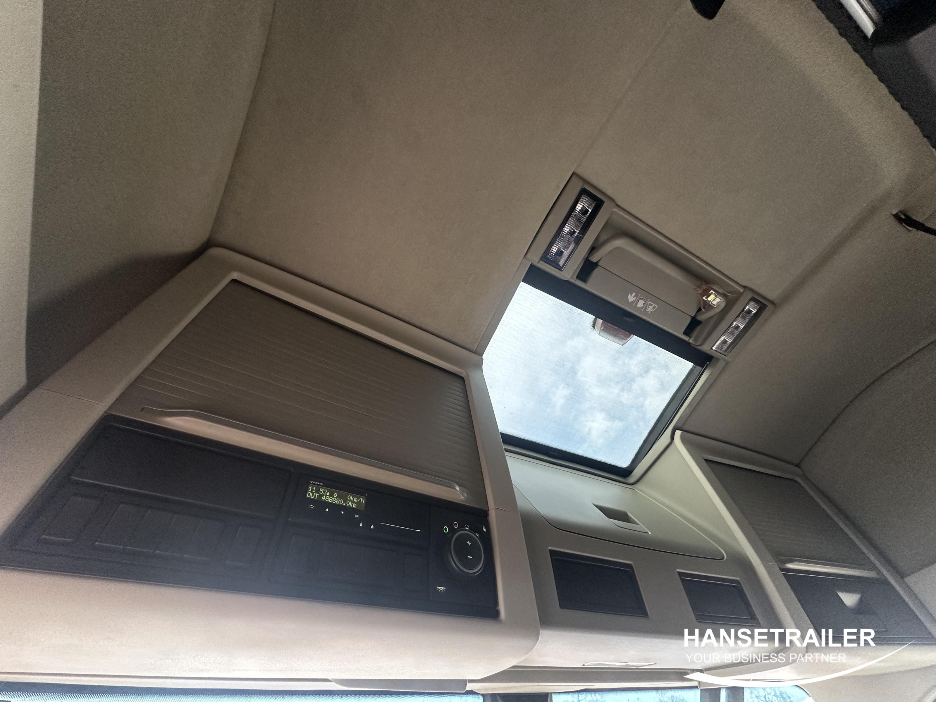 2021 Тягач 4x2 Volvo FH VEB+