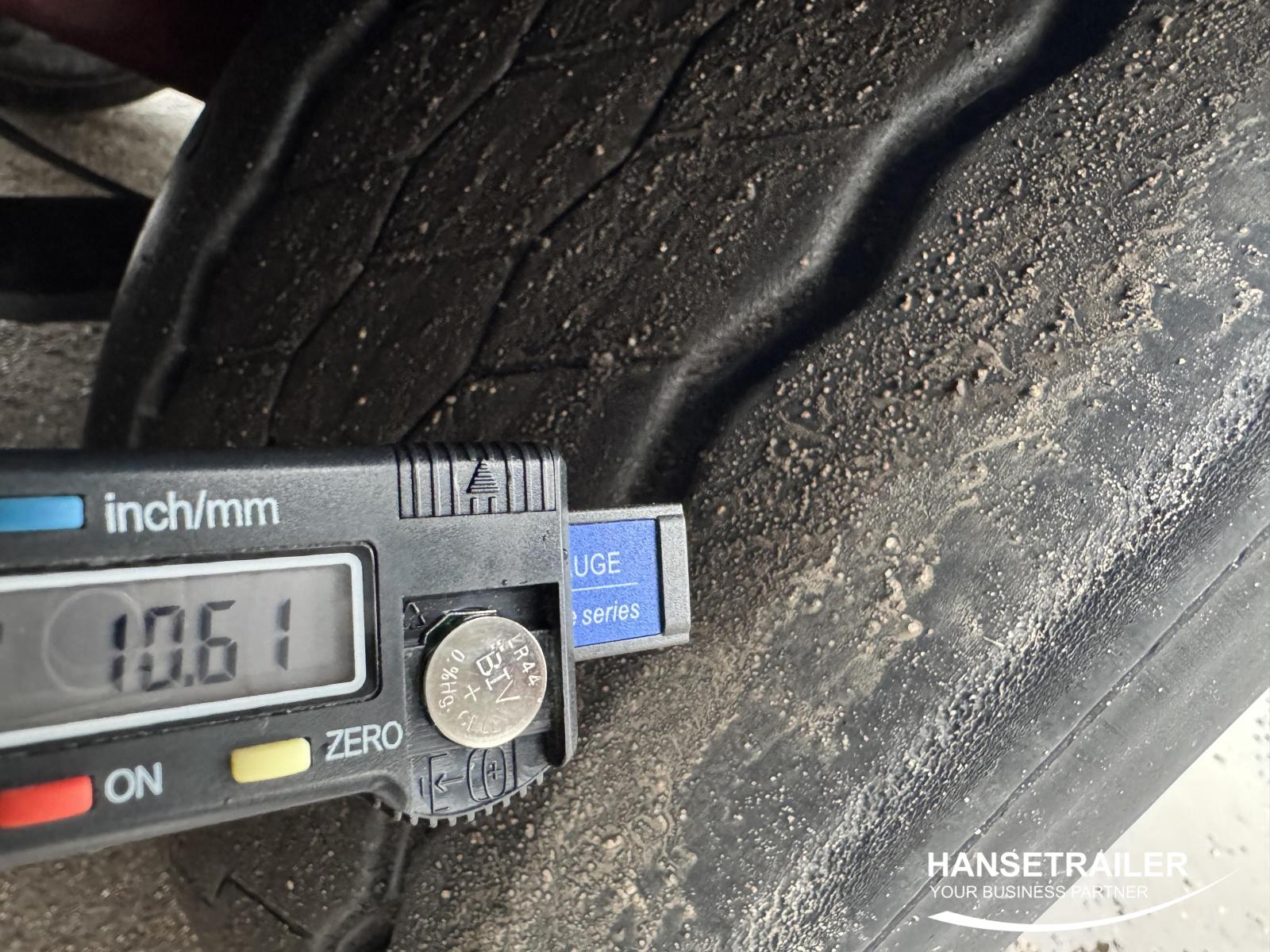 Schmitz SCS 24 Mega Low Deck