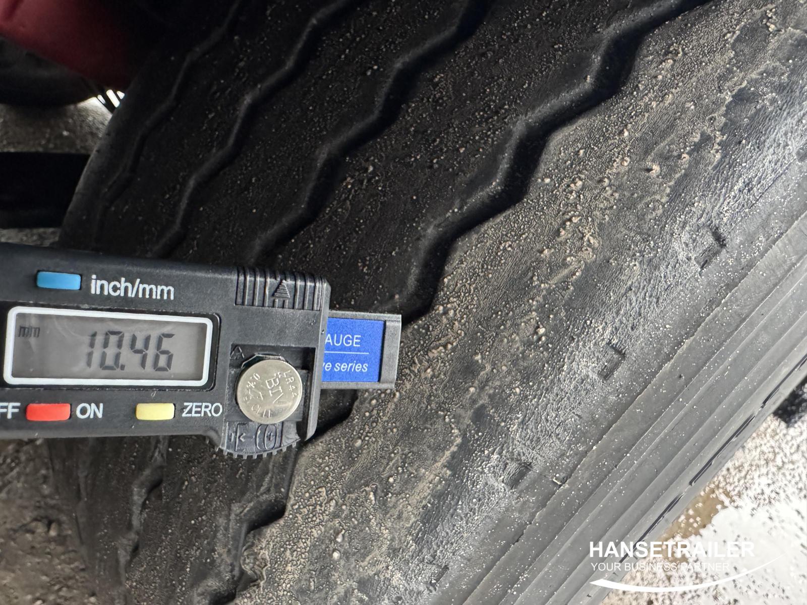 Schmitz SCS 24 Mega Low Deck