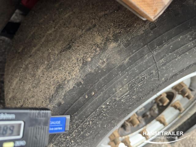 Schmitz SCS 24 Mega Low Deck