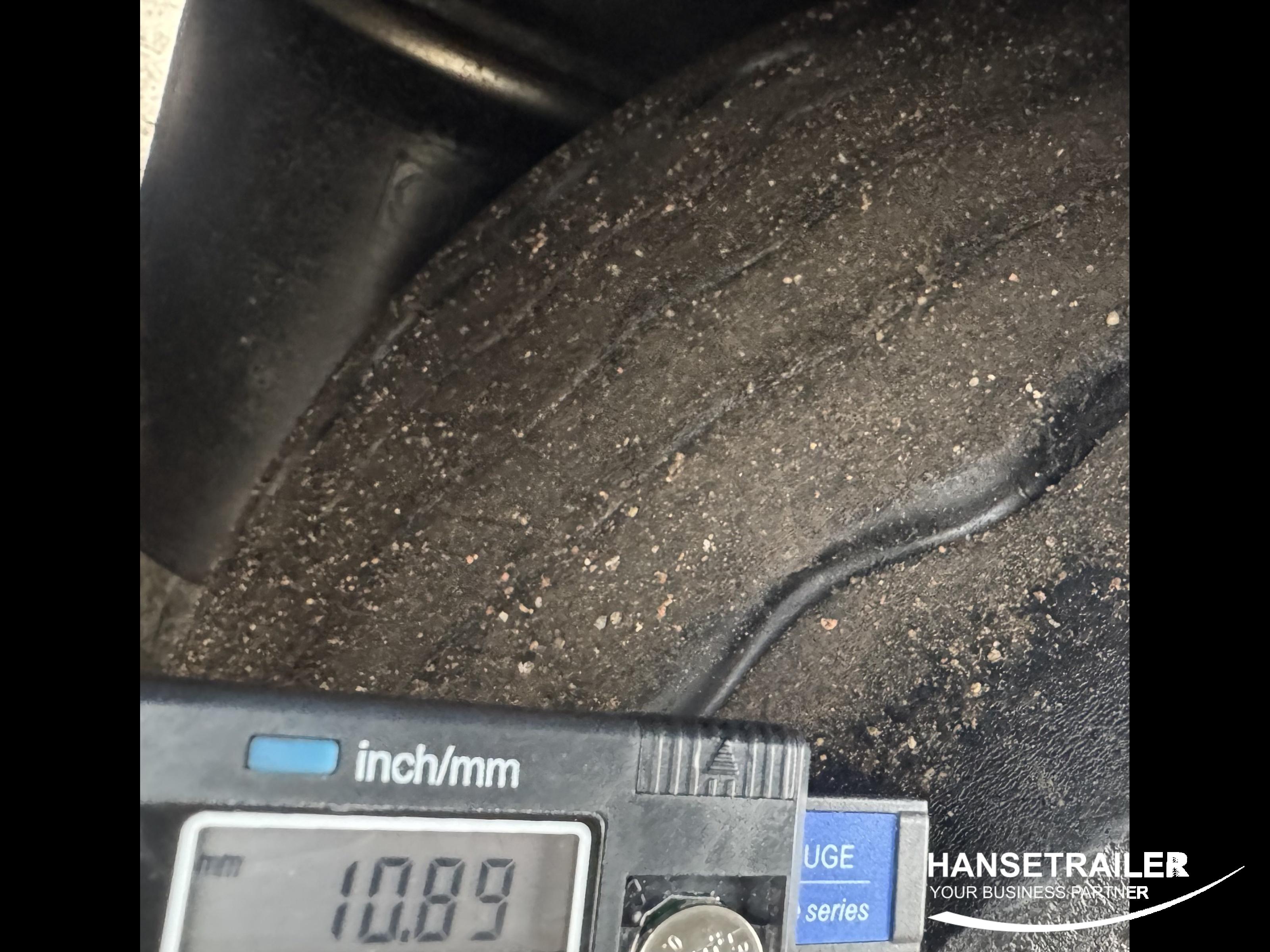 2017 Puoliperävaunu Pressukapelli Schmitz SCS 24 MEGA