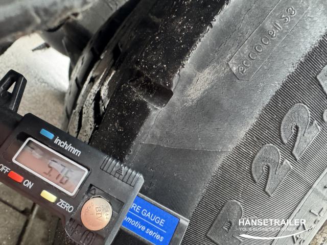 Volvo FH Mega Low Deck