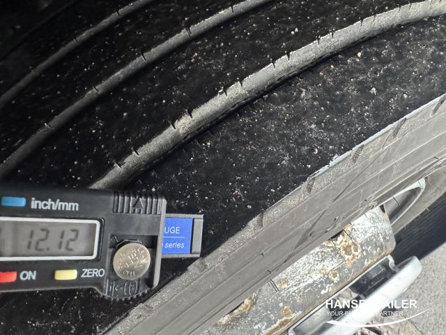 Volvo FH Mega Low Deck