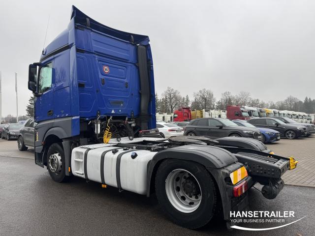 Mercedes-Benz Actros 1845