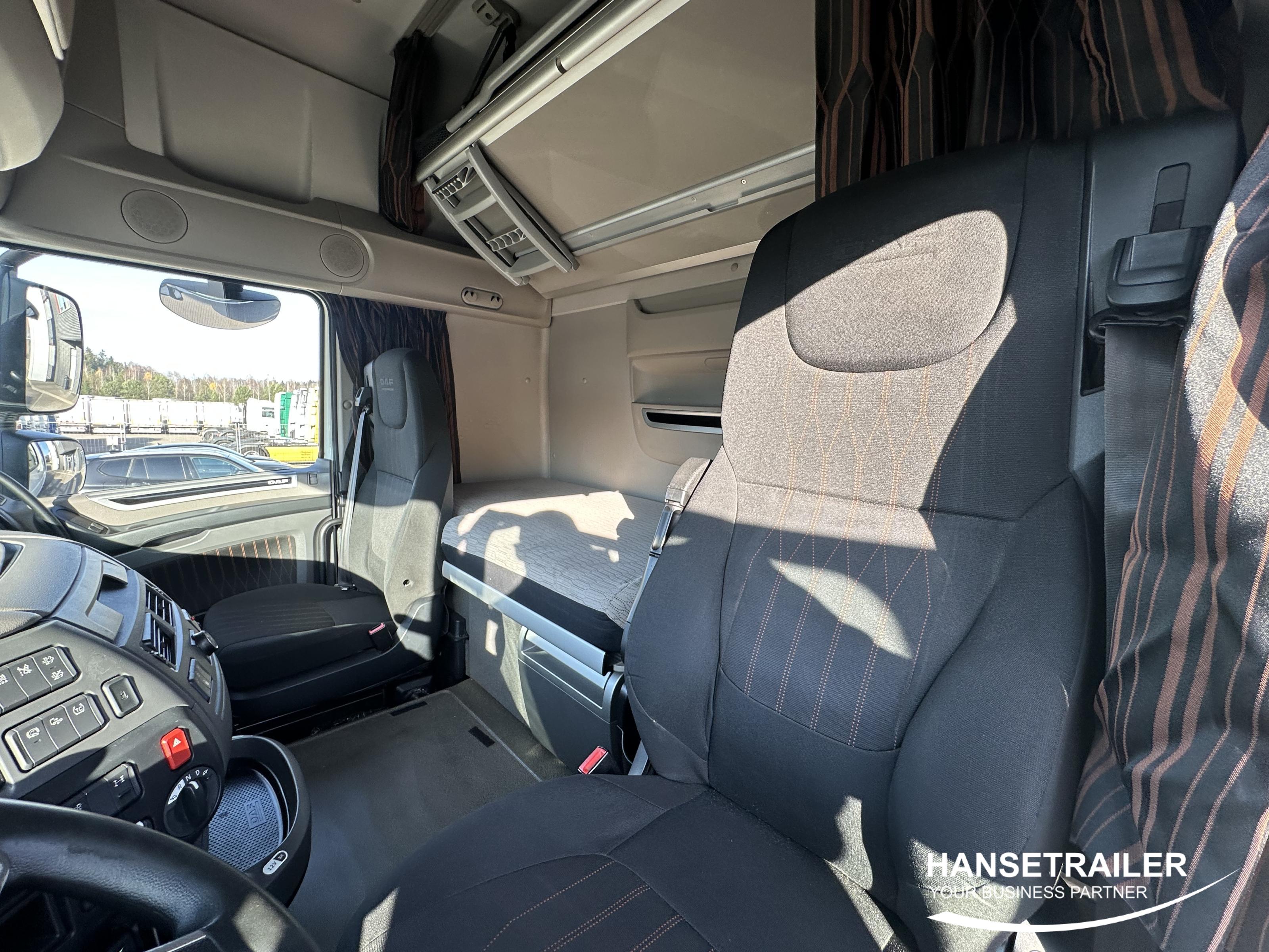 2019 Vilkikas 6x2 DAF XF106.530