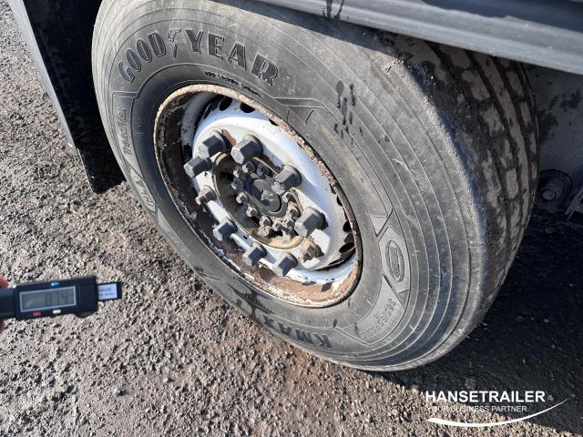 Schmitz SCS 24/L Hydraulic roof