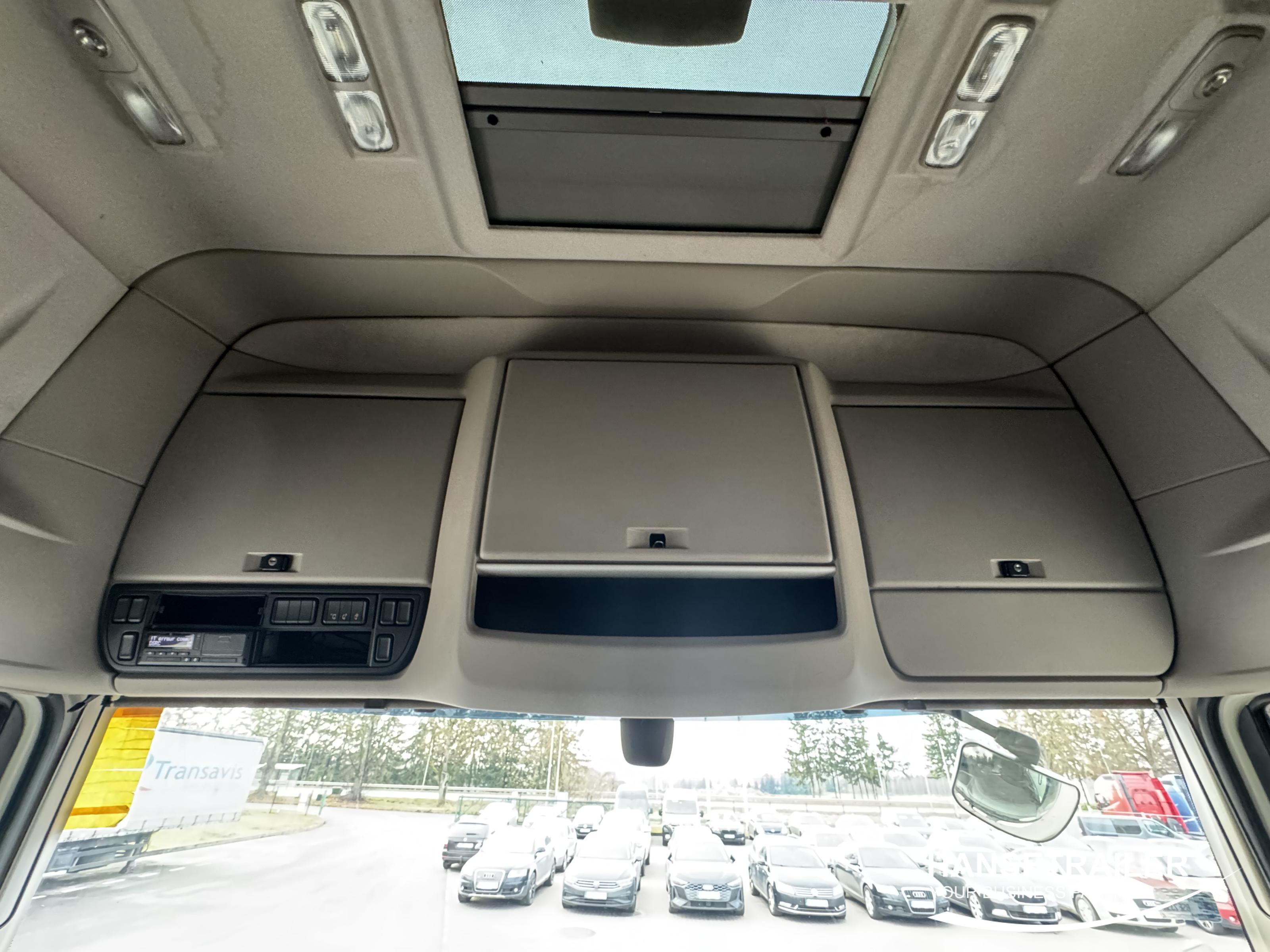 2019 Тягач 4x2 DAF XF 480 FT Mega Low Deck