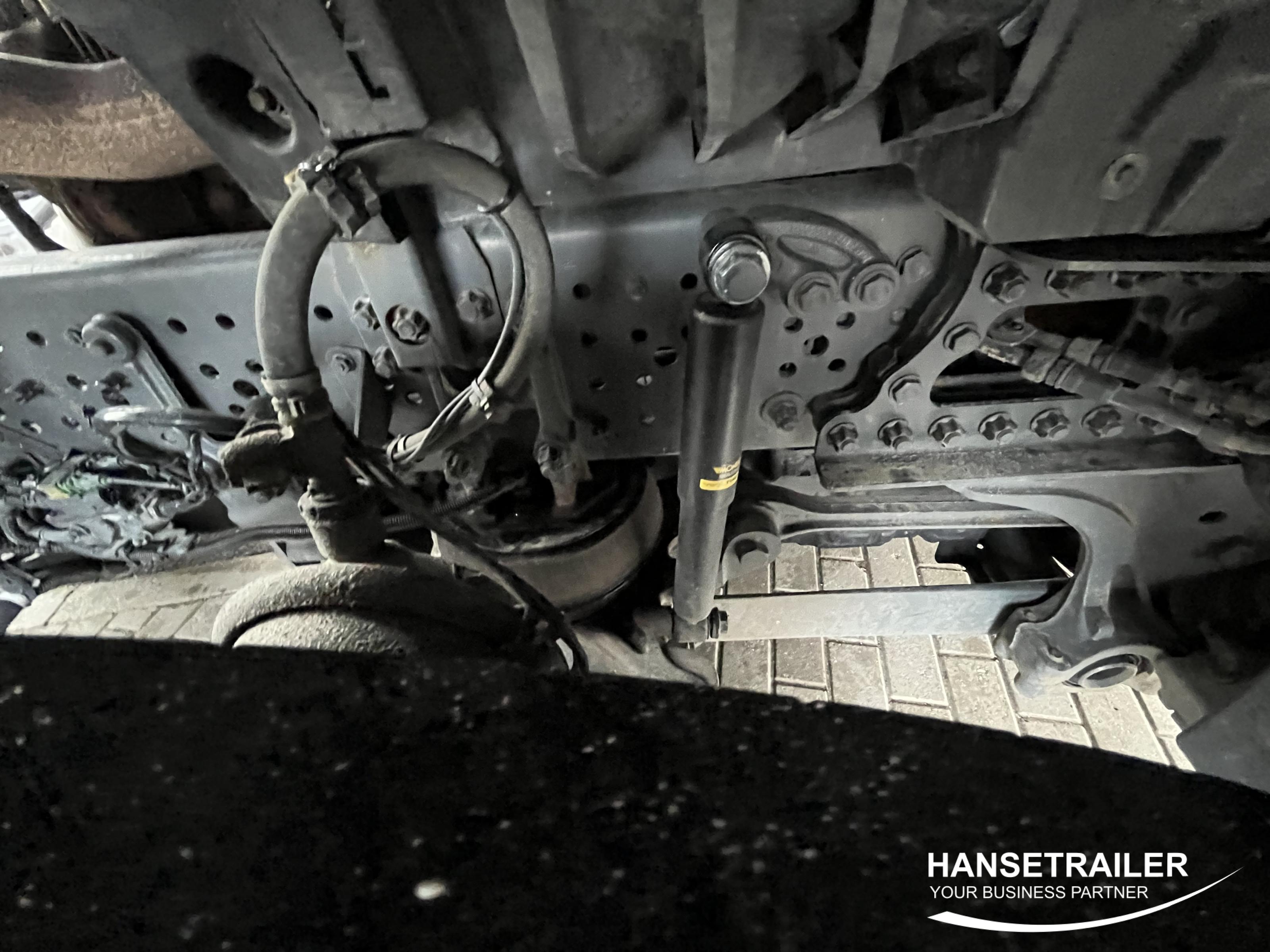 2018 Тягач 4x2 Mercedes-Benz Actros 1845 Mega Low Deck