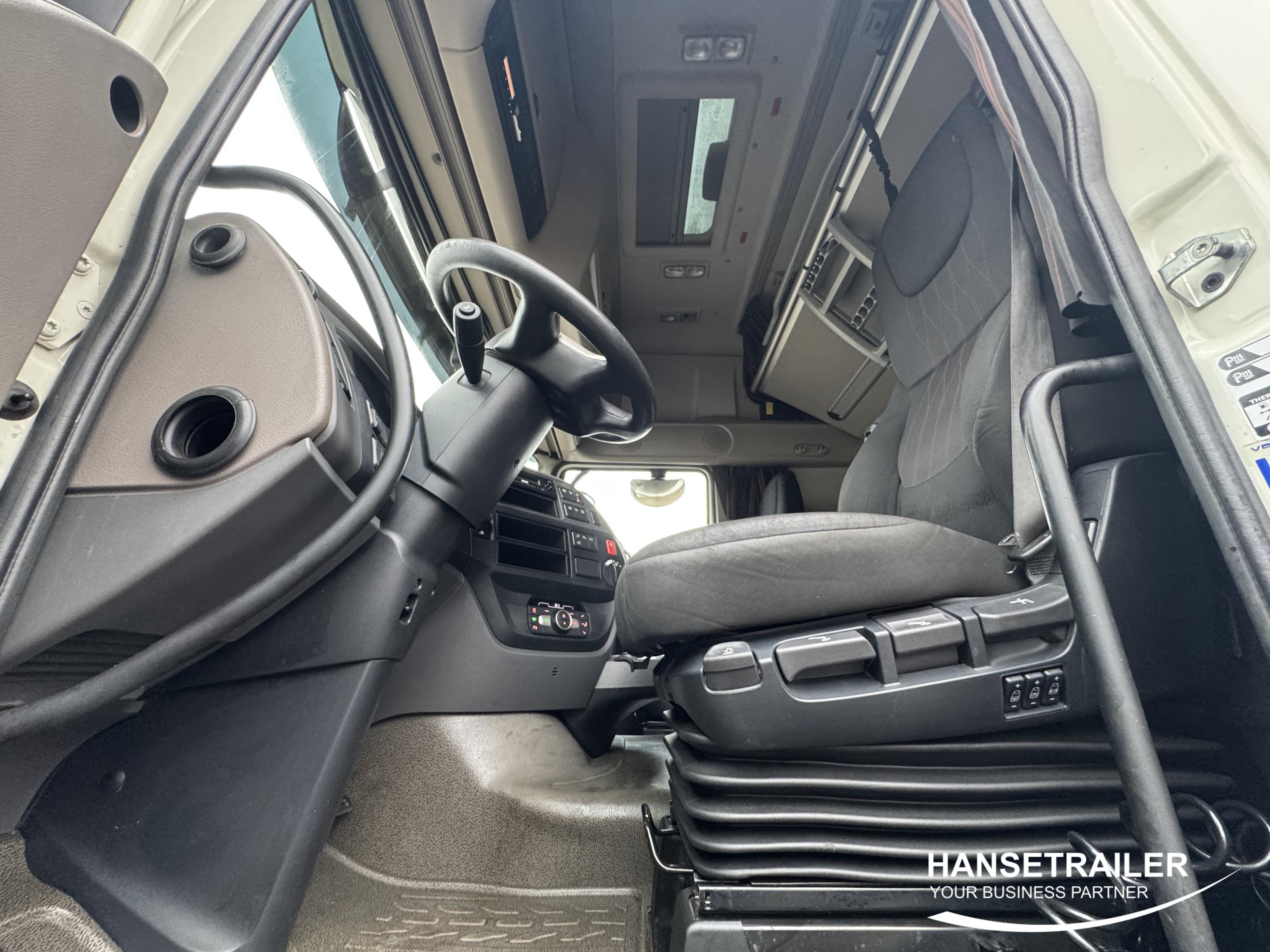 2019 Тягач 4x2 DAF XF 480 FT Mega Low Deck