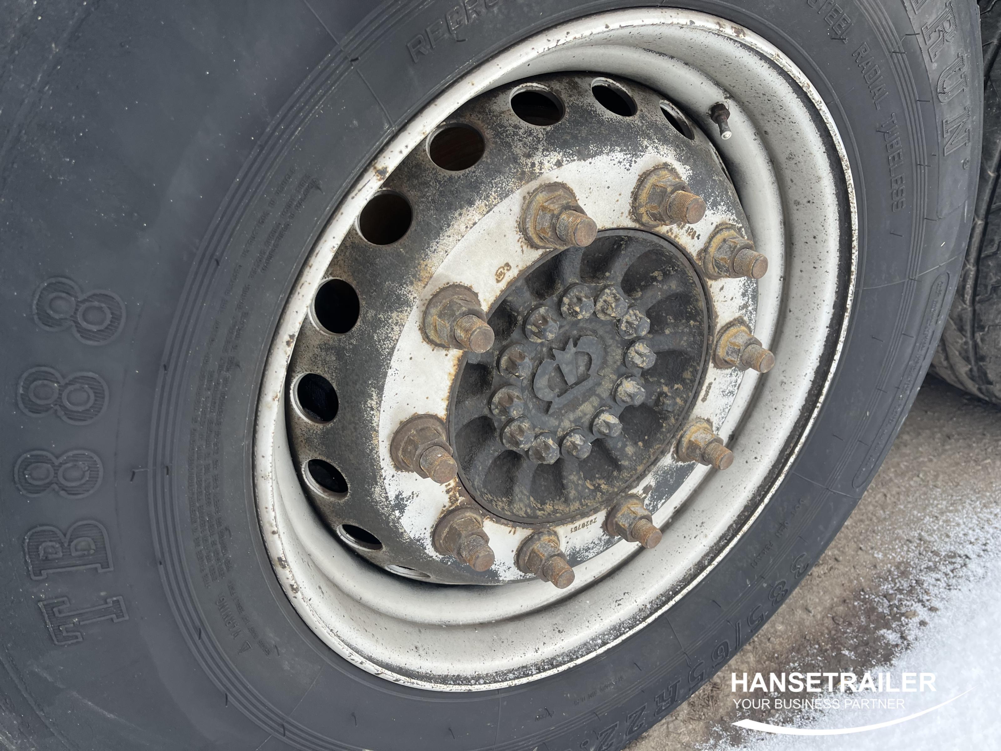 2017 Naczepa Zasłona Krone SD