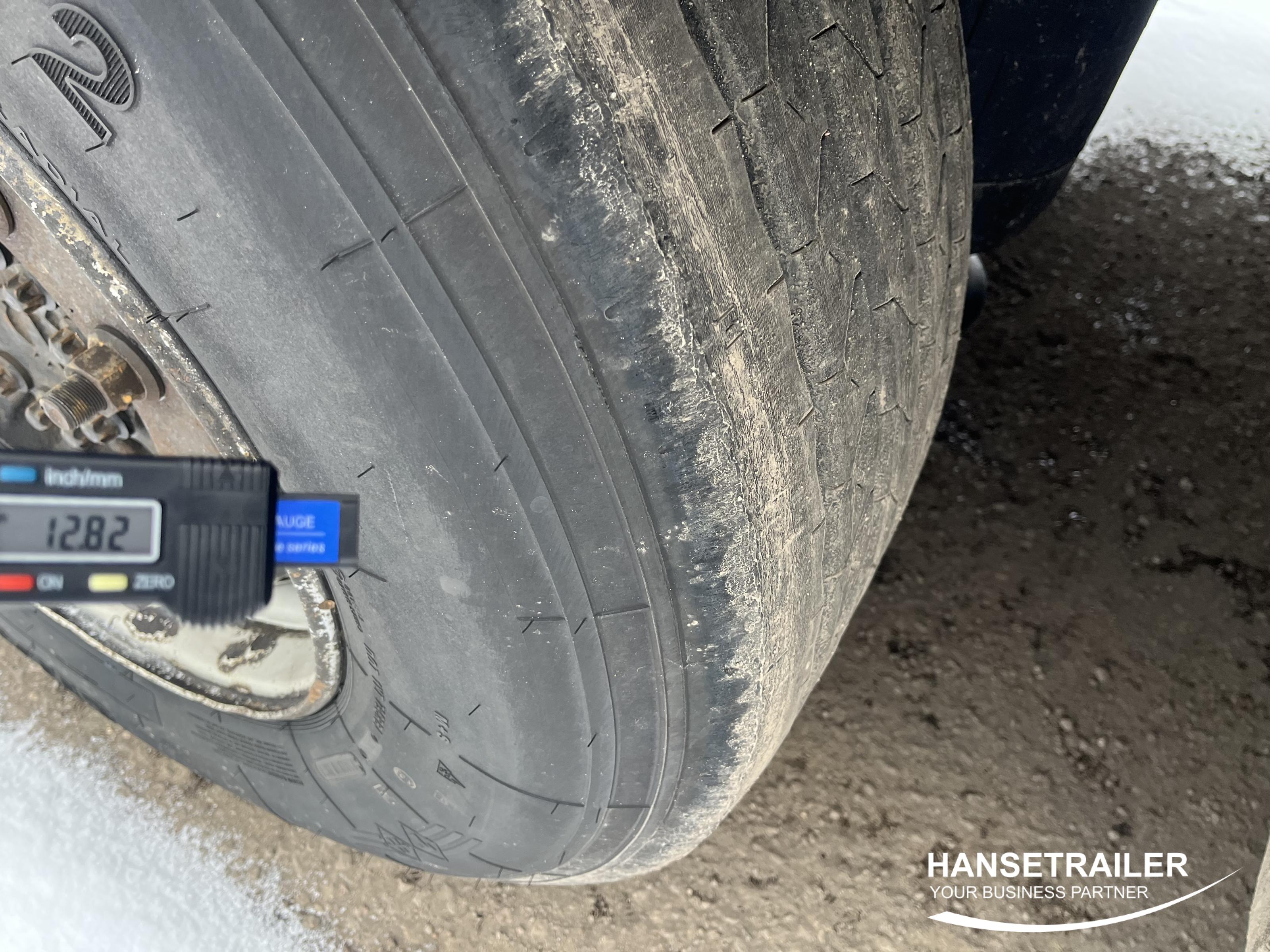 2017 Naczepa Zasłona Krone SD