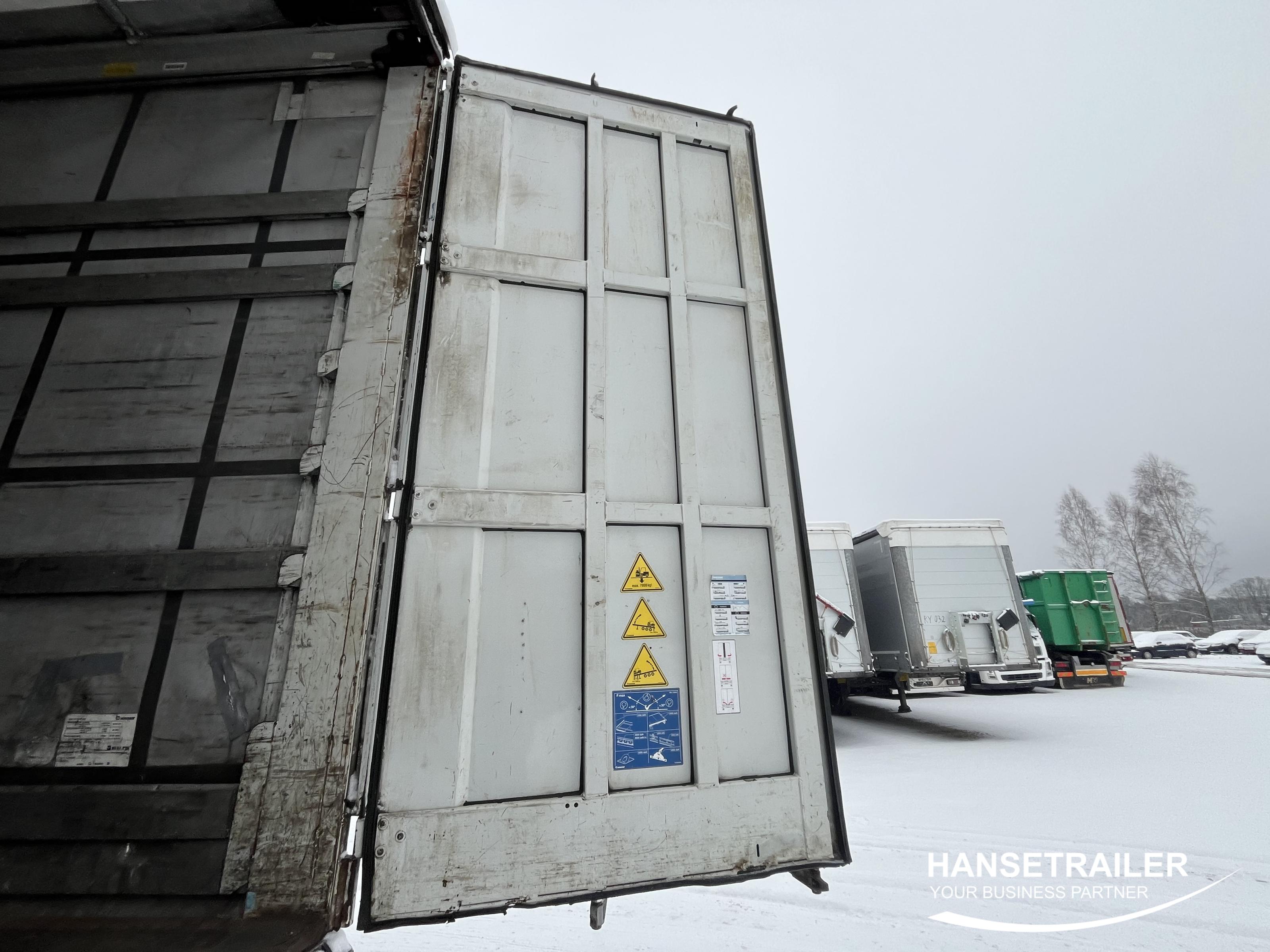 2017 Naczepa Zasłona Krone SD