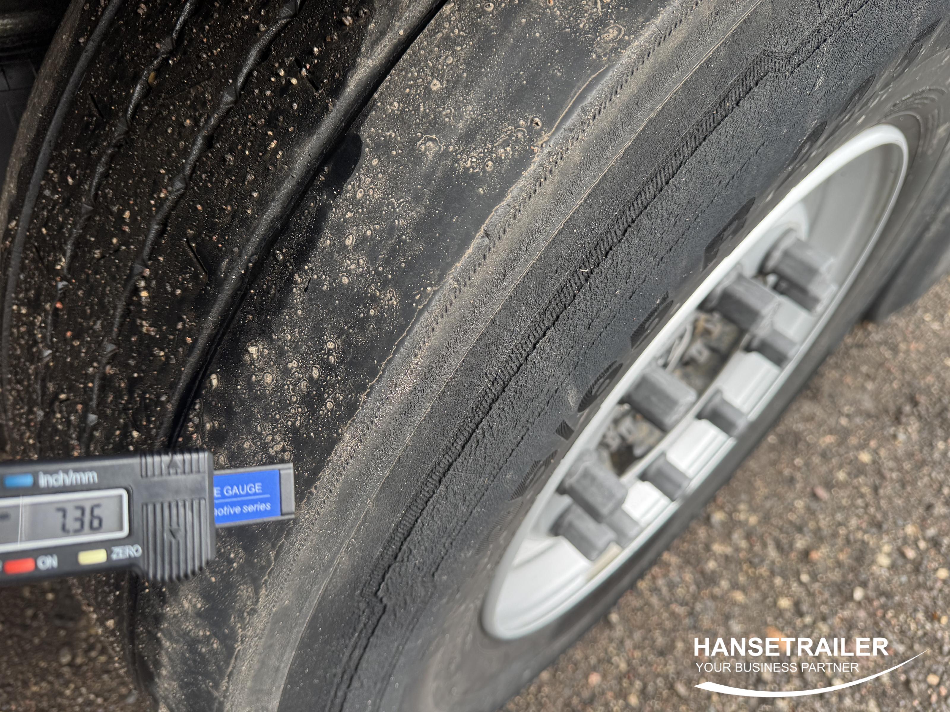 2017 Puoliperävaunu Pressukapelli Schmitz SCS 24 Lift Axle Multilock XL