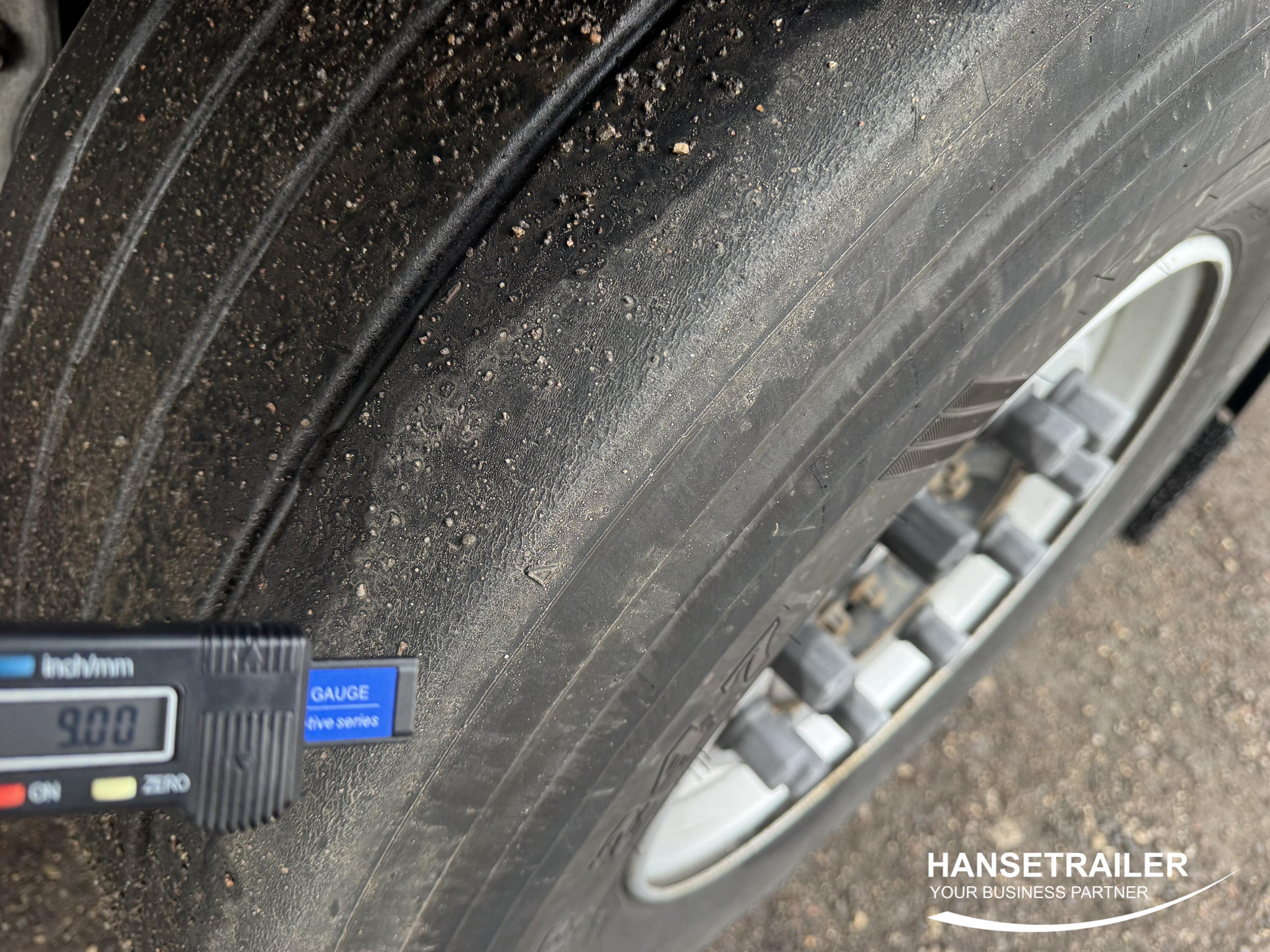 2017 Puoliperävaunu Pressukapelli Schmitz SCS 24 Lift Axle Multilock XL