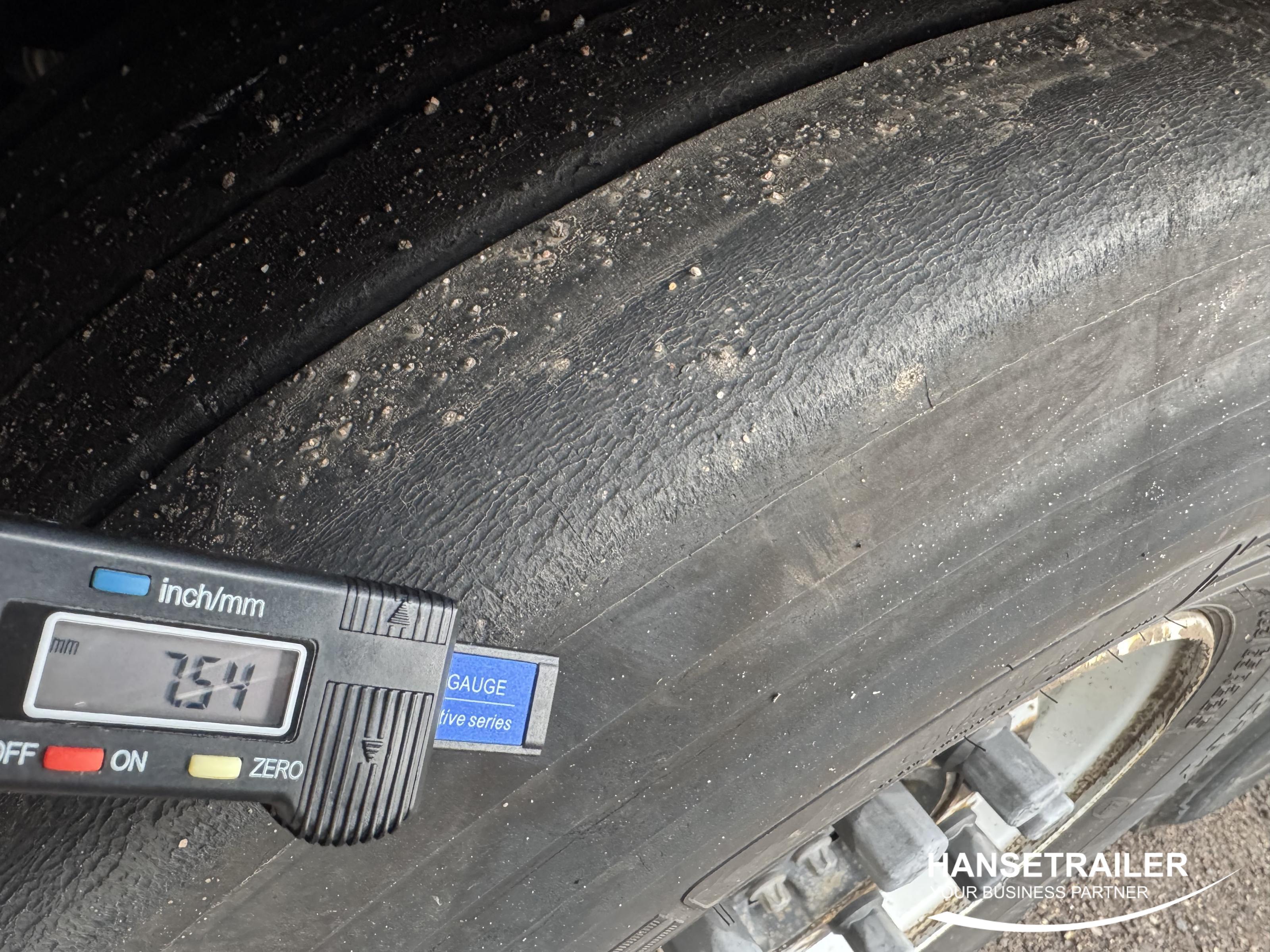 2017 Puoliperävaunu Pressukapelli Schmitz SCS 24 Lift Axle Multilock XL