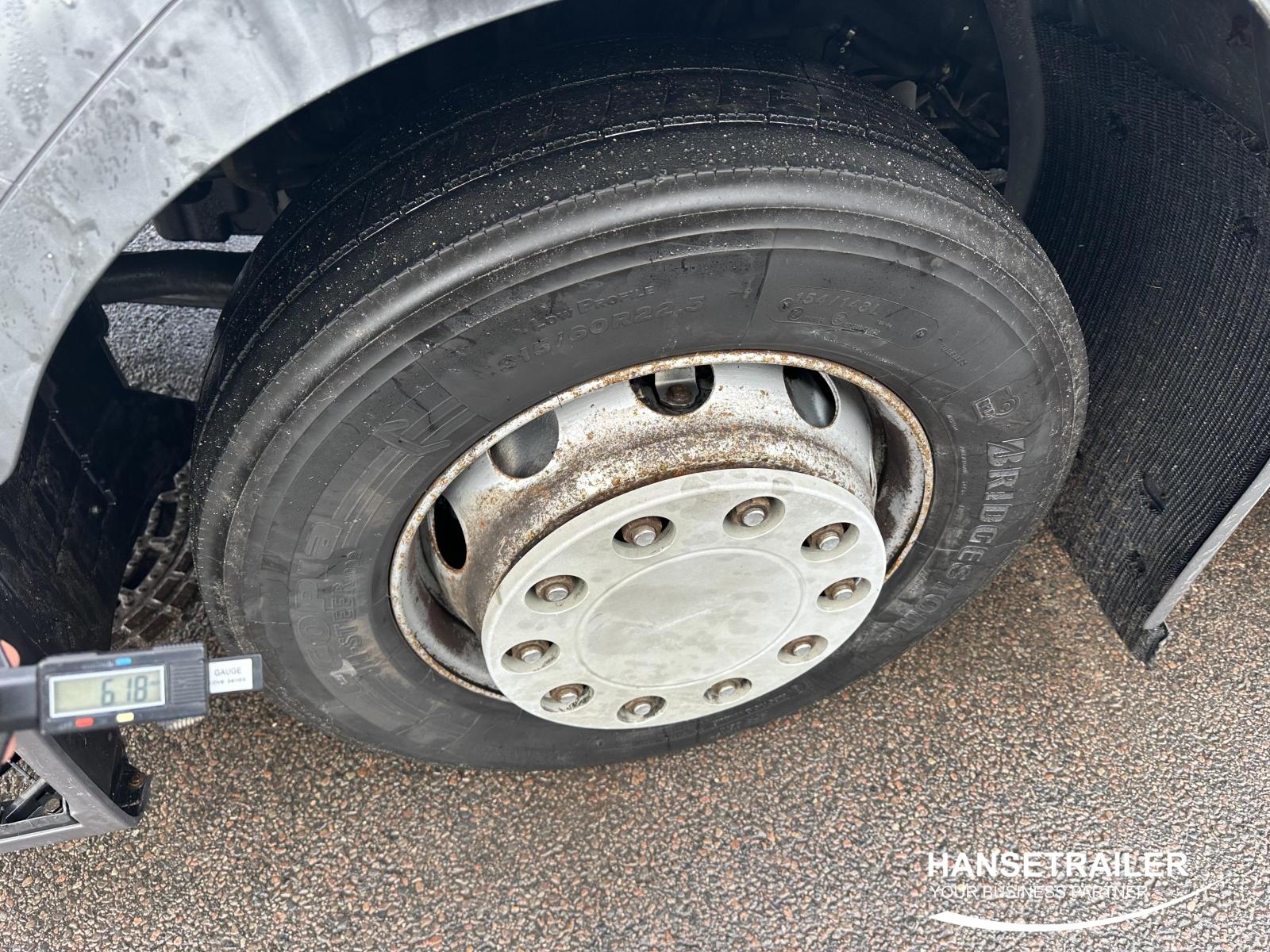 Renault PREMIUM 440 KASSBOHRER METAGO