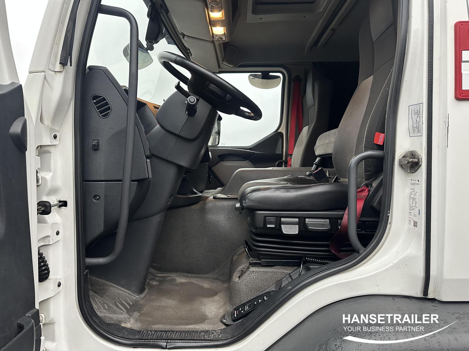 Renault PREMIUM 440 KASSBOHRER